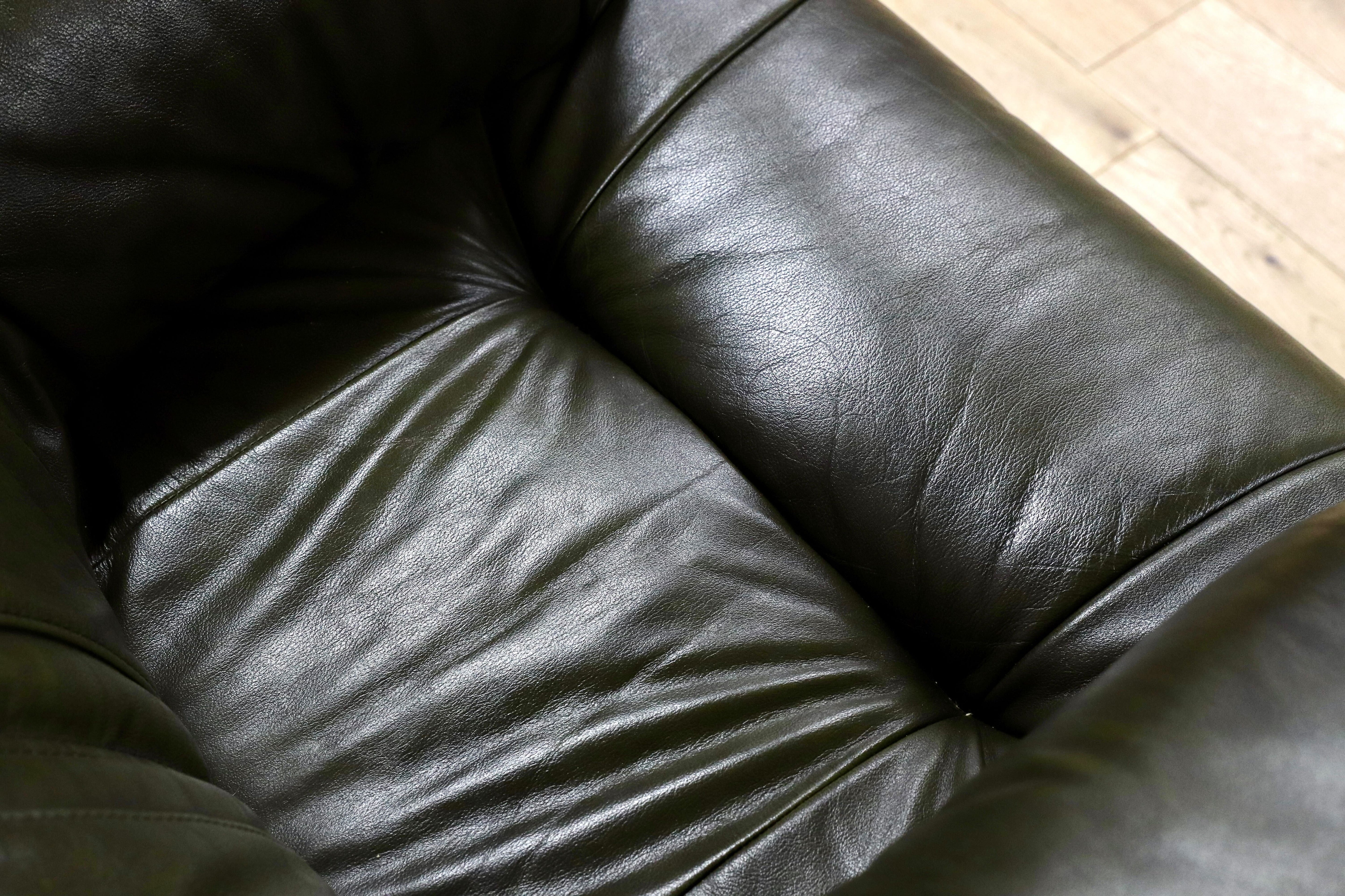 GMGH116○オランダ製 ダッチカントリー 1人掛けソファ シングルソファ オーク材 本革 緑 椅子 クラシック ヴィンテージ 約30万