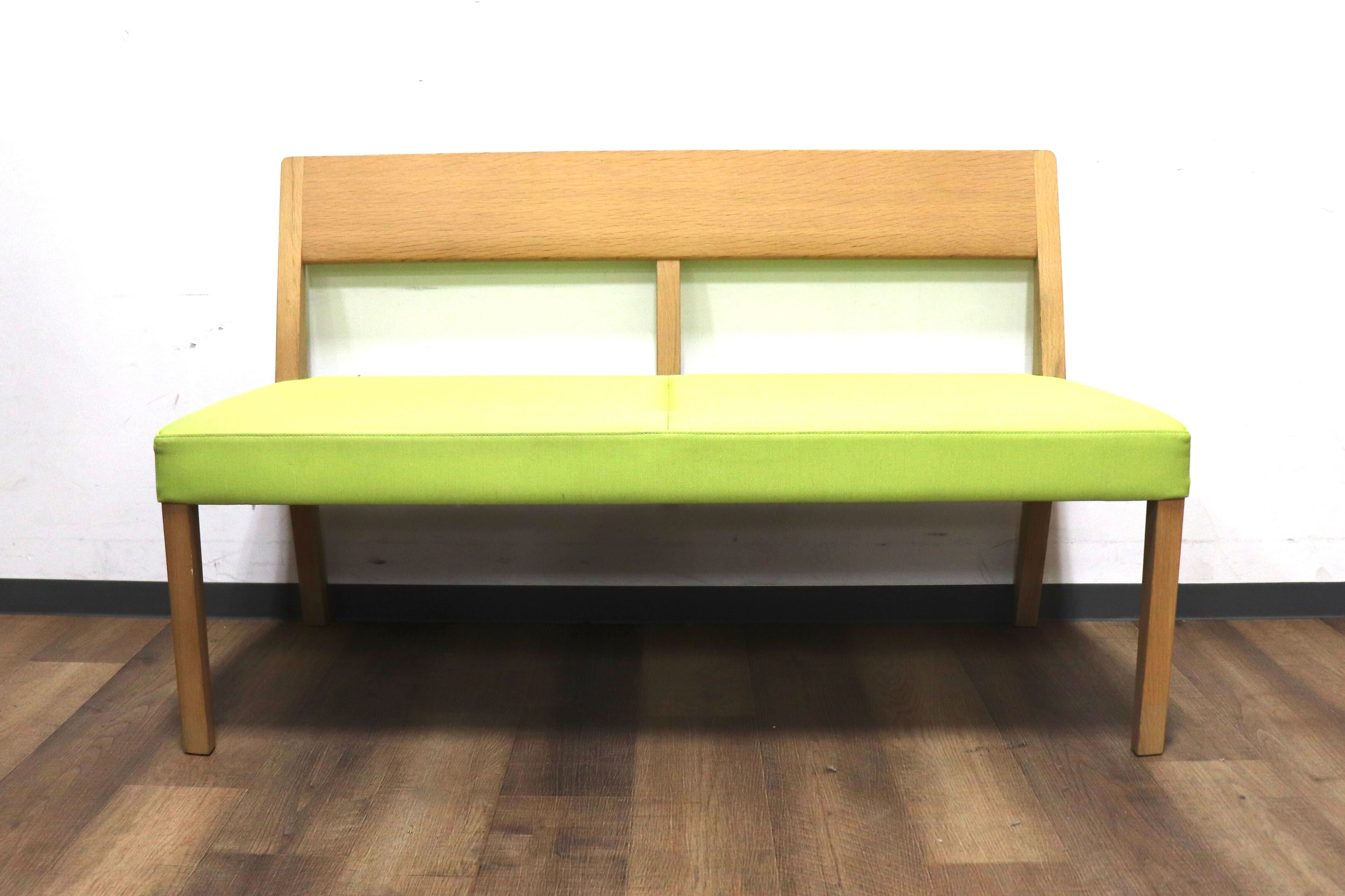 GMHK283A○karimoku / カリモク CU4712 ダイニングベンチ 2人掛けチェア 食卓椅子 木製 ベンチ 合皮 ライムグリーン 国産家具 定価約8.6万