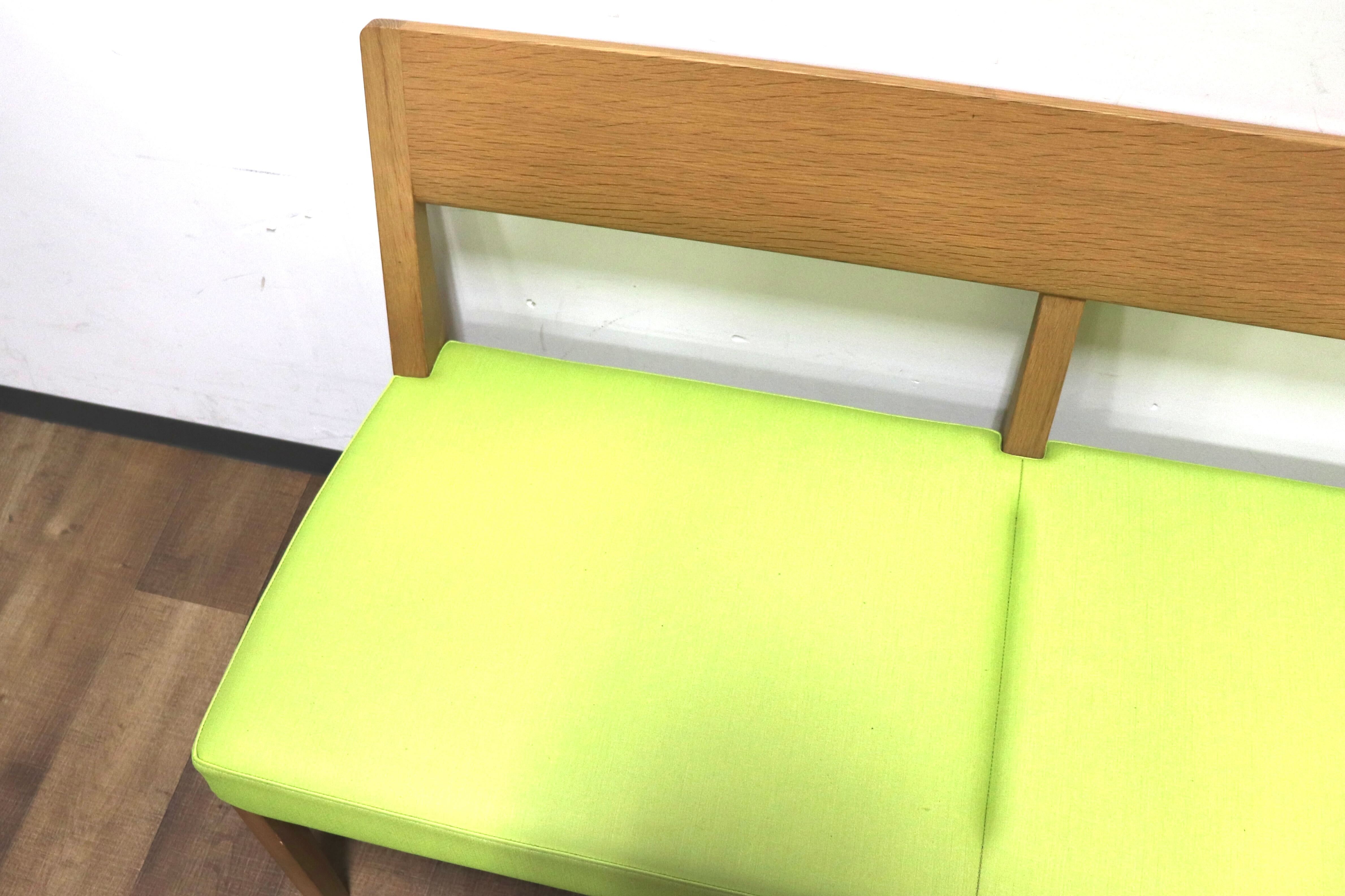 GMHK283A○karimoku / カリモク CU4712 ダイニングベンチ 2人掛けチェア 食卓椅子 木製 ベンチ 合皮 ライムグリーン 国産家具 定価約8.6万