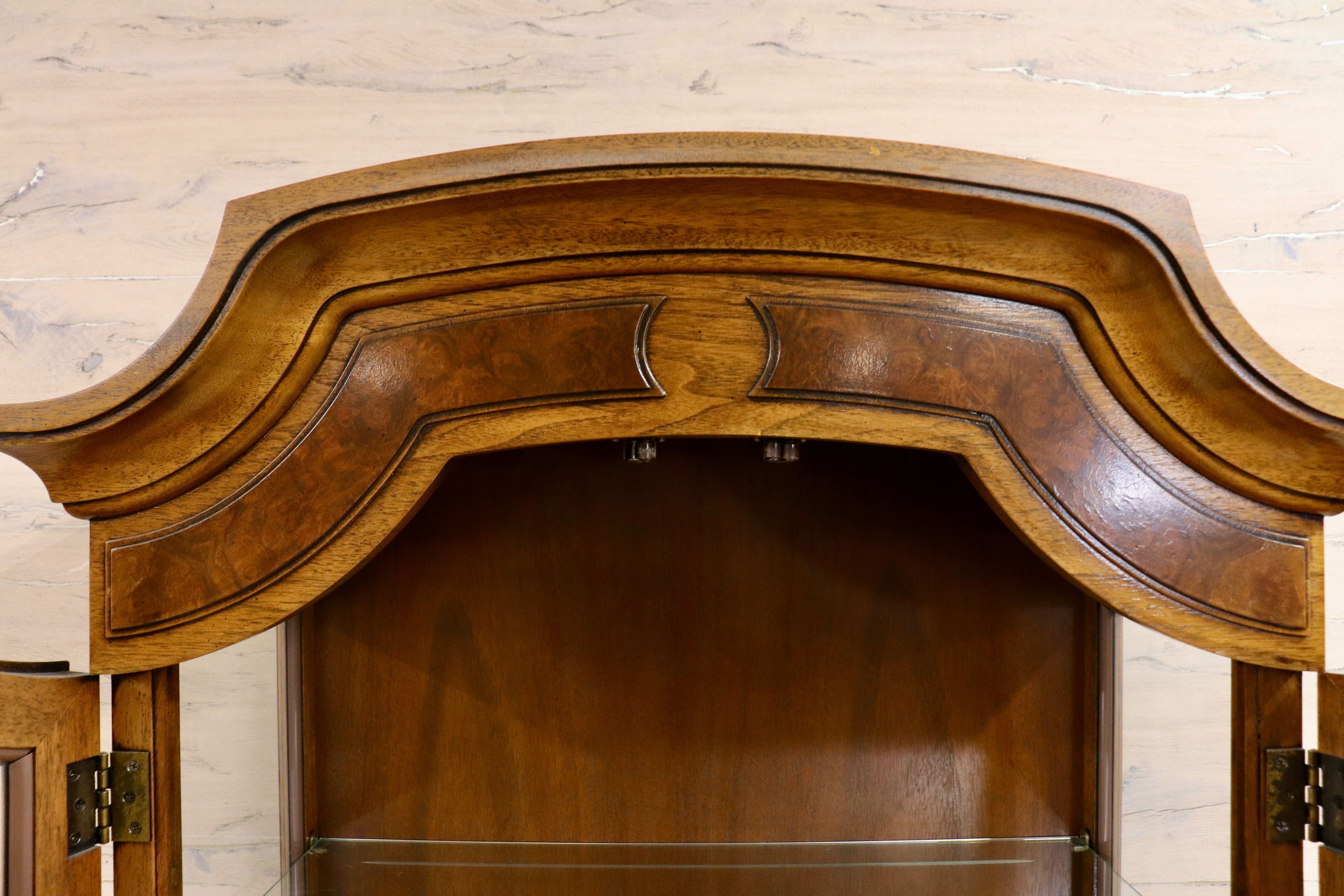 GMHK829○DREXEL HERITAGE /ドレクセルヘリテイジ キャビネット 飾り棚 クラシック クラシック 約70万