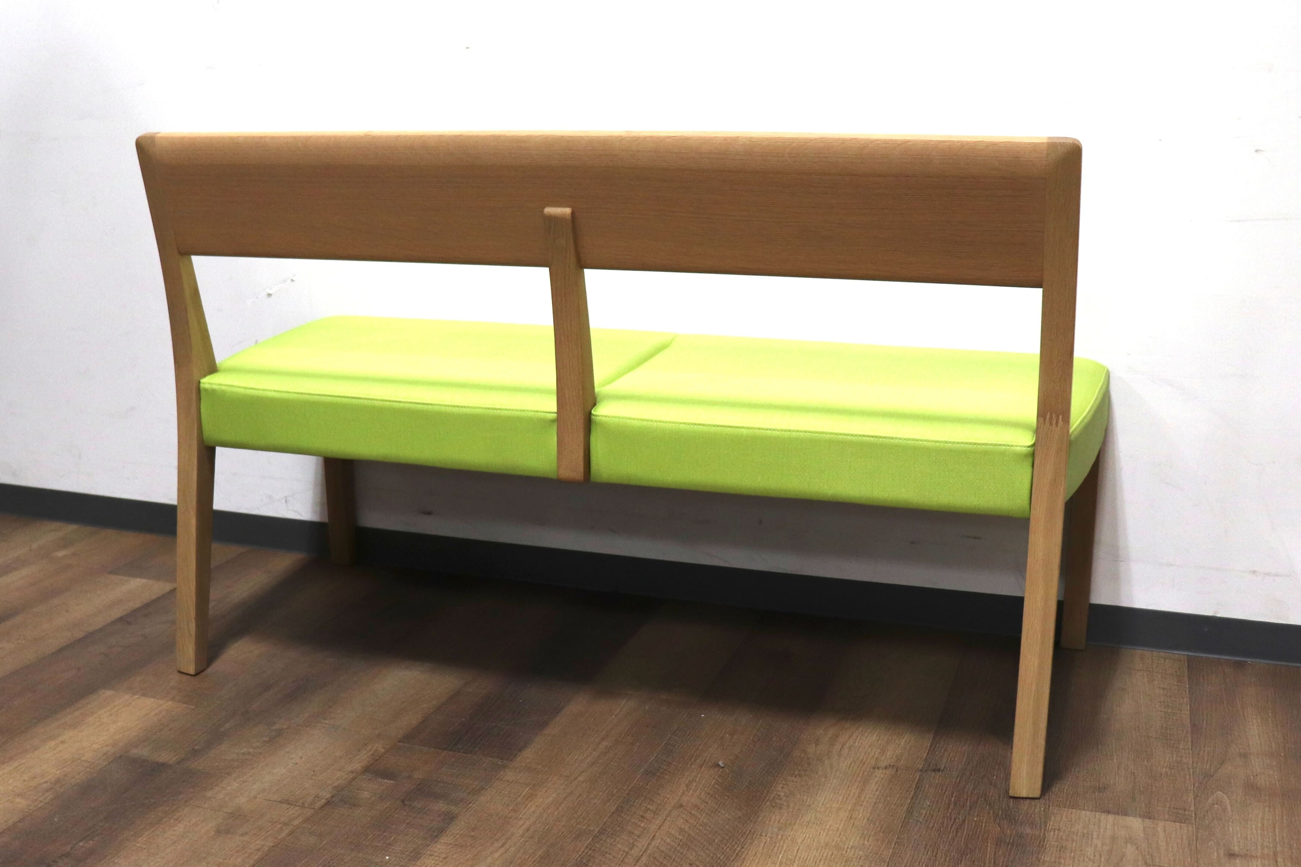 GMHK283A○karimoku / カリモク CU4712 ダイニングベンチ 2人掛けチェア 食卓椅子 木製 ベンチ 合皮 ライムグリーン 国産家具 定価約8.6万