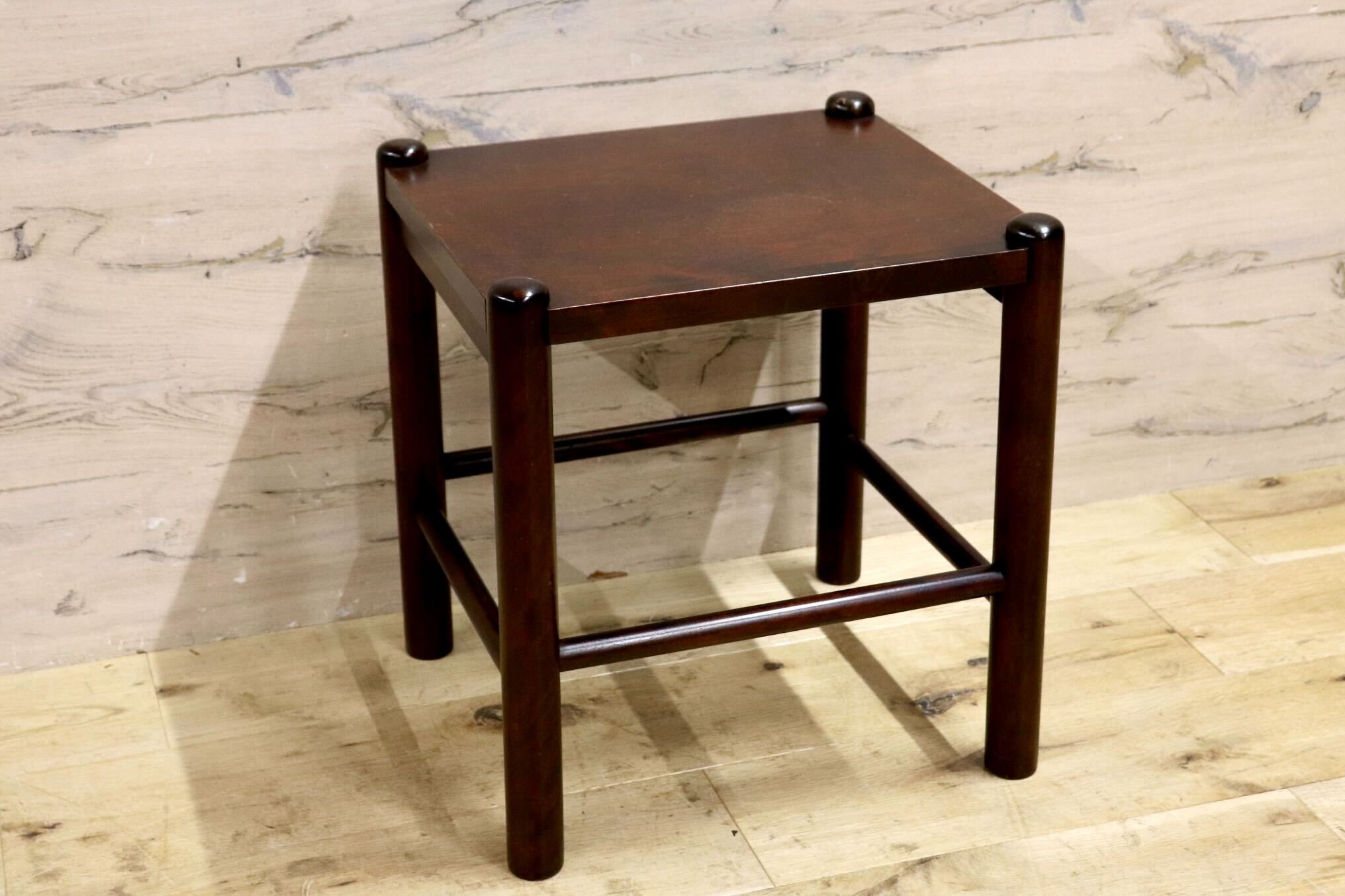 GMIK788A○北海道民芸家具 スツール サイドテーブル 花台 飾り台 樺材 無垢材 レトロ 民藝 古民家 和モダン 和家具 アンティーク