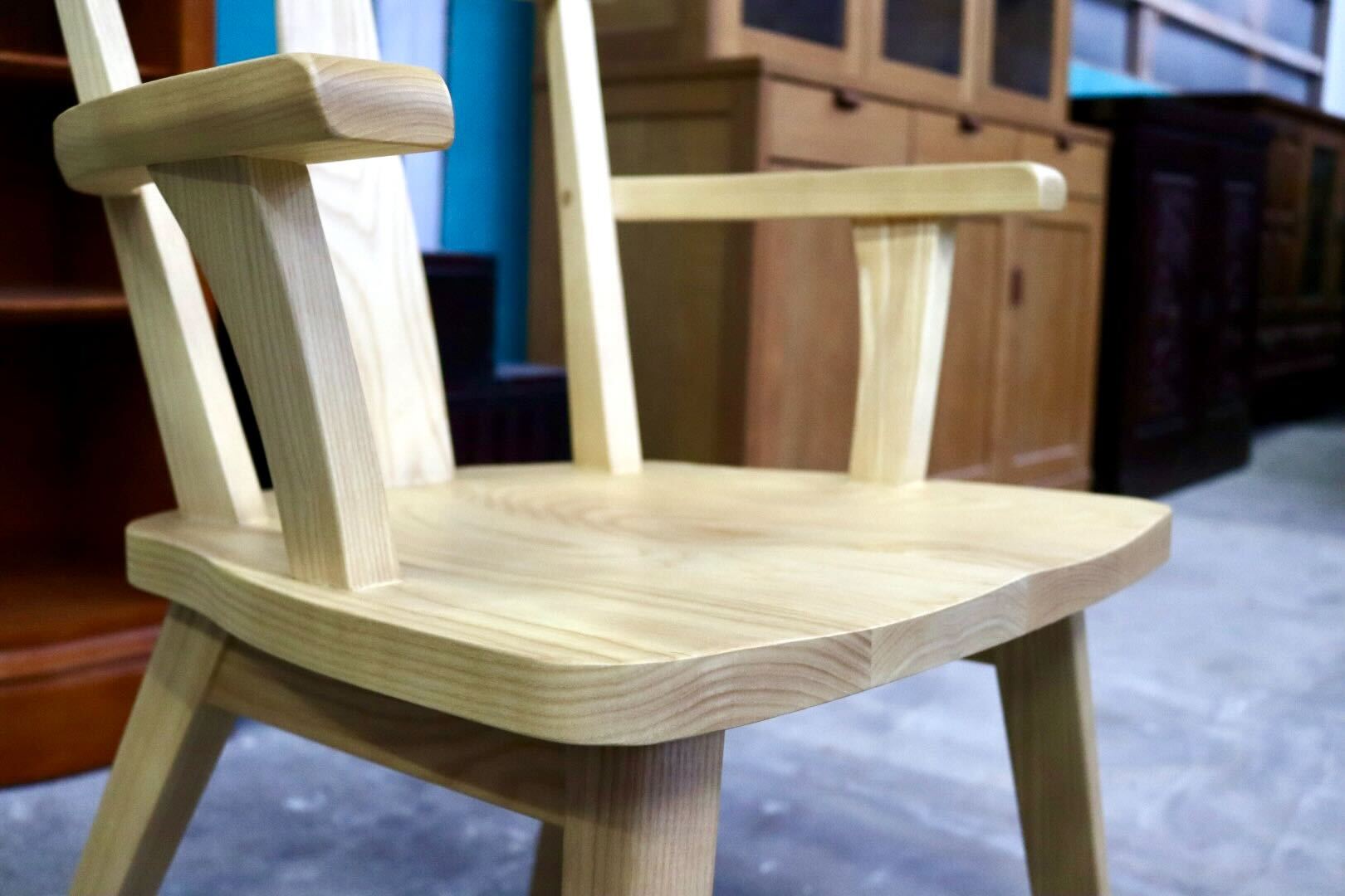 GMIH320A○らくよう工芸 飛騨家具 ダイニングチェア アームチェア 椅子 木製 無垢材 シンプル ナチュラル カントリー