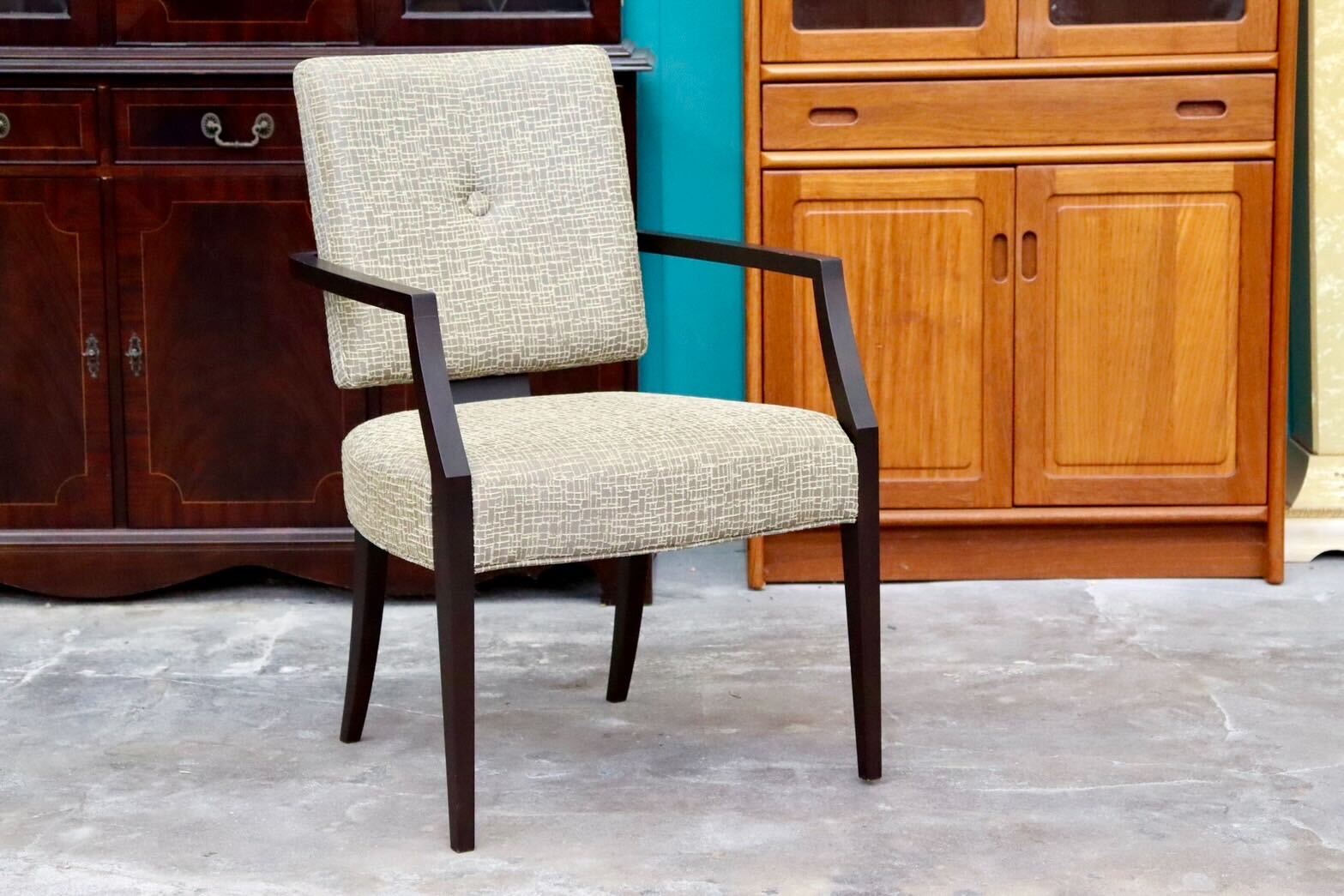 GMIH172A○ROCKSTONE / ロックストーン ダイニングチェア 椅子 アームチェア ファブリック 北欧 アンティーク モデルルーム展示品