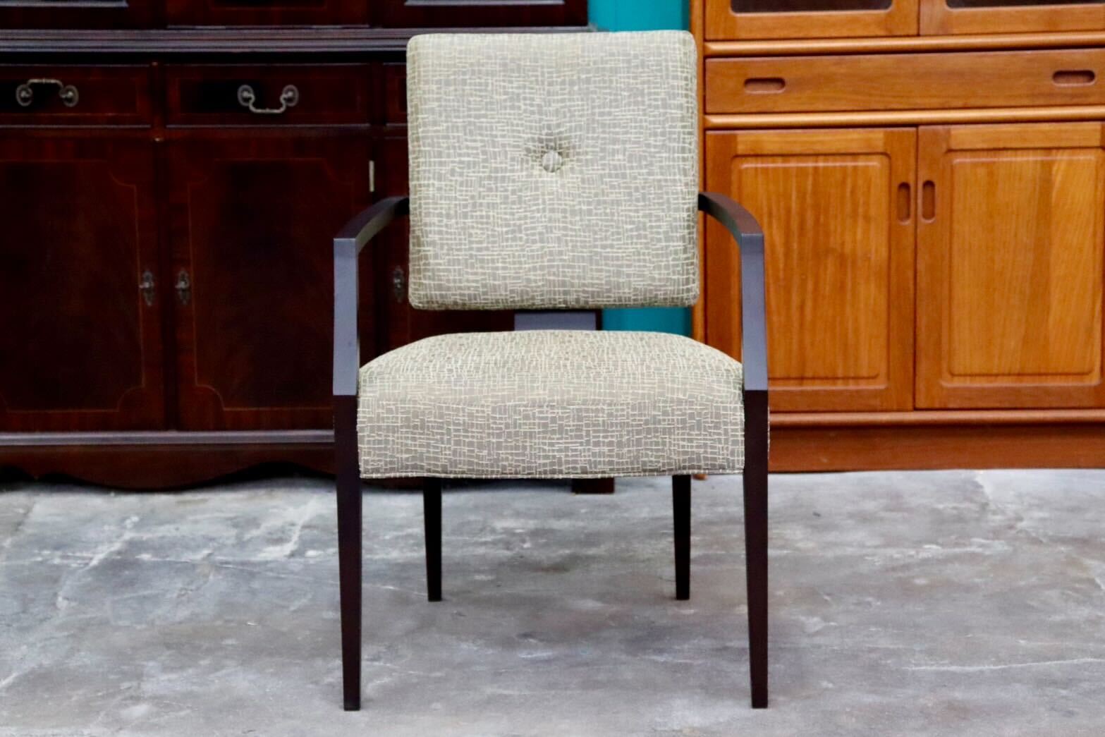 GMIH172C○ROCKSTONE / ロックストーン ダイニングチェア 椅子 アームチェア ファブリック 北欧スタイル モデルルーム展示品