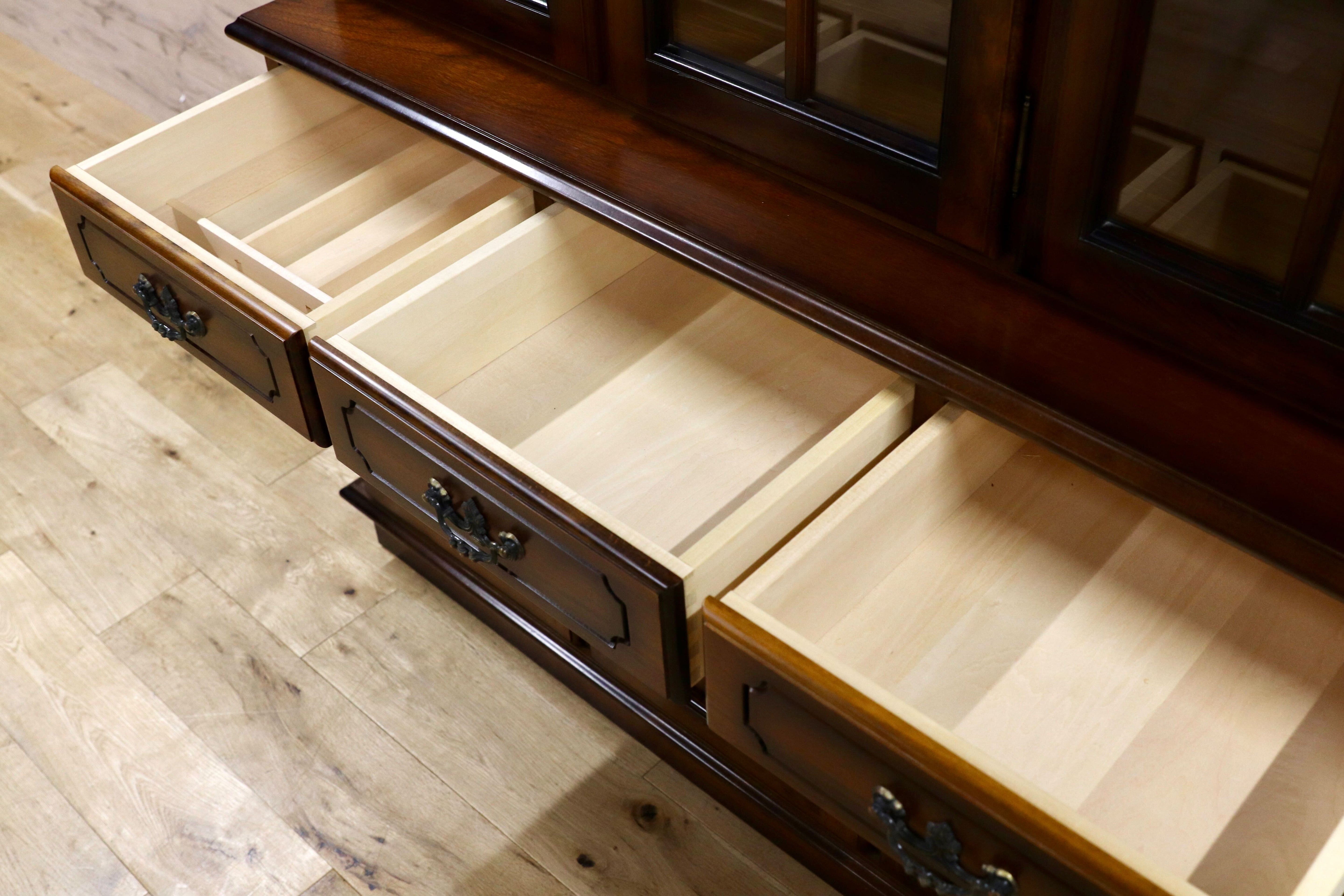 GMGT240○karimoku / カリモク コロニアル 食器棚 水屋棚 カップボード キッチンボード オールド カントリー 飾り棚 キャビネット 約37万