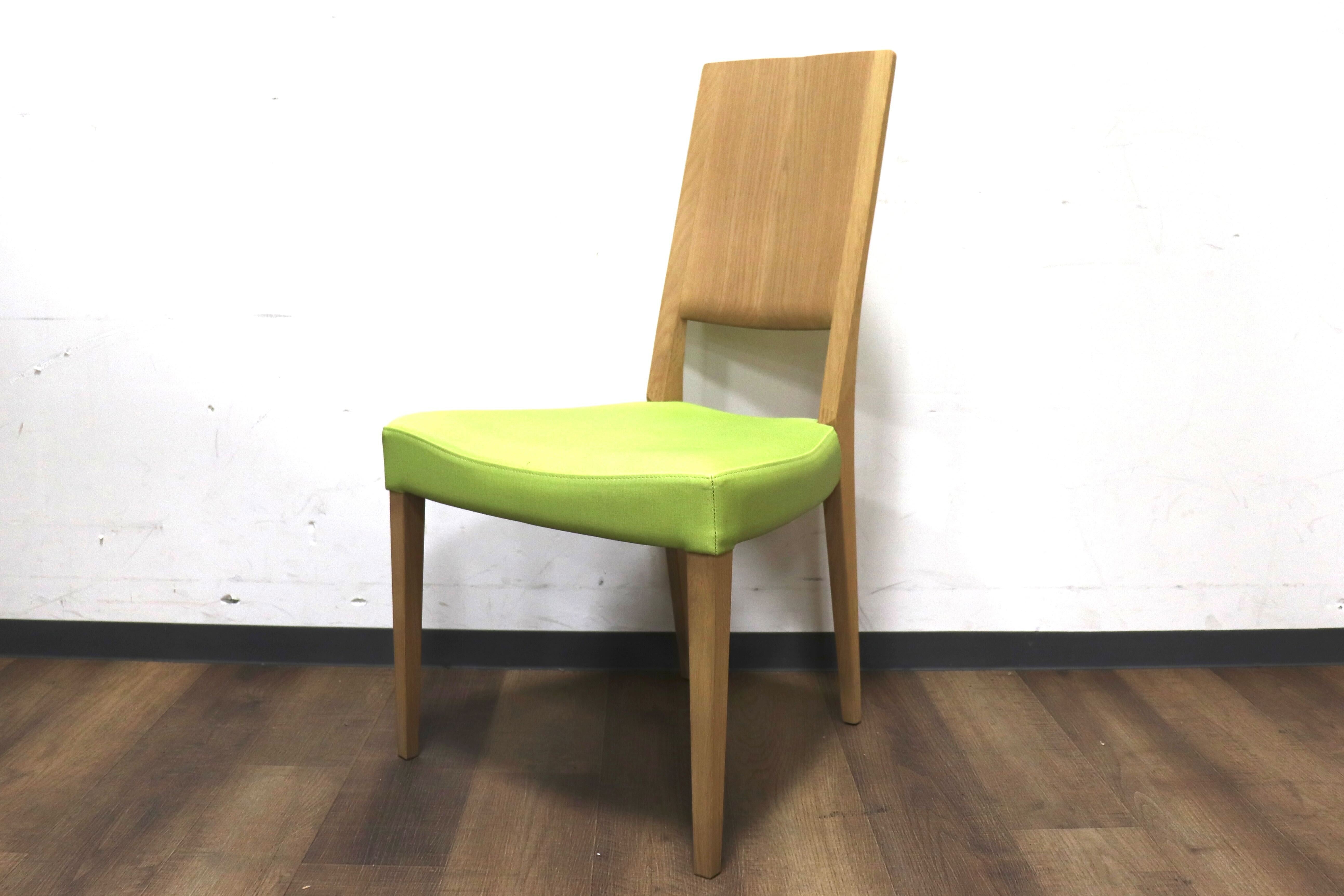 GMHK283B○karimoku / カリモク CU4515 ダイニングチェア アームレスチェア 食卓椅子 木製 合皮 ライムグリーン 国産家具 定価約6.1万