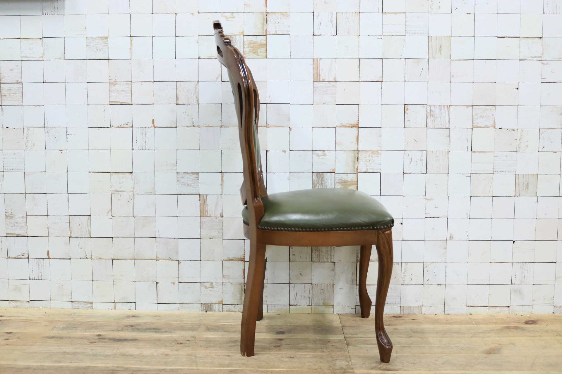 GMIK882A○イタリア ダイニングチェア 食卓椅子 アームレスチェア レザー 鋲打ち 彫刻 猫脚 アンティーク エレガント ヨーロピアン ロココ