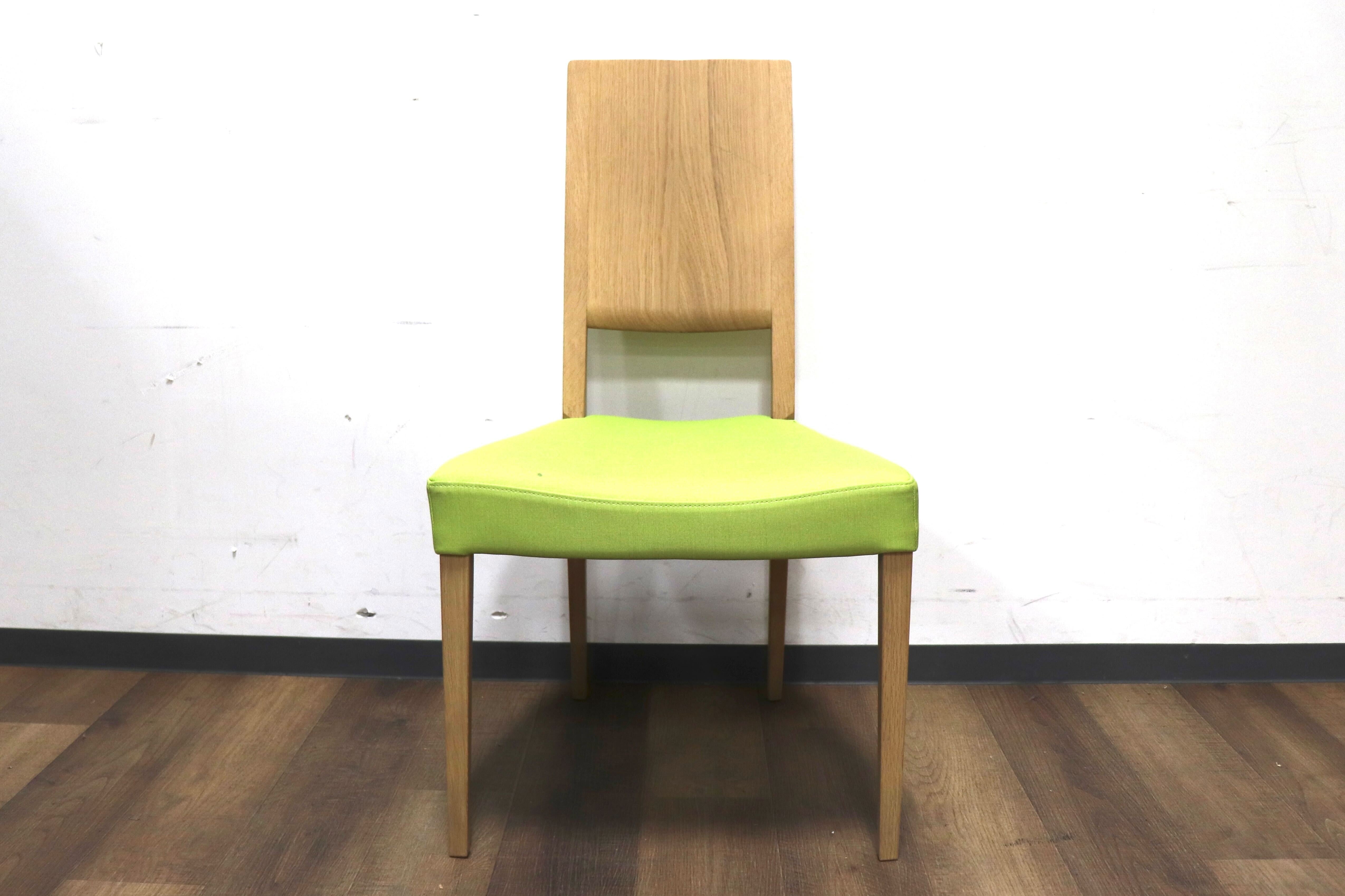 GMHK283C○karimoku / カリモク CU4515 ダイニングチェア アームレスチェア 食卓椅子 木製 合皮 ライムグリーン 国産家具 定価約6.1万