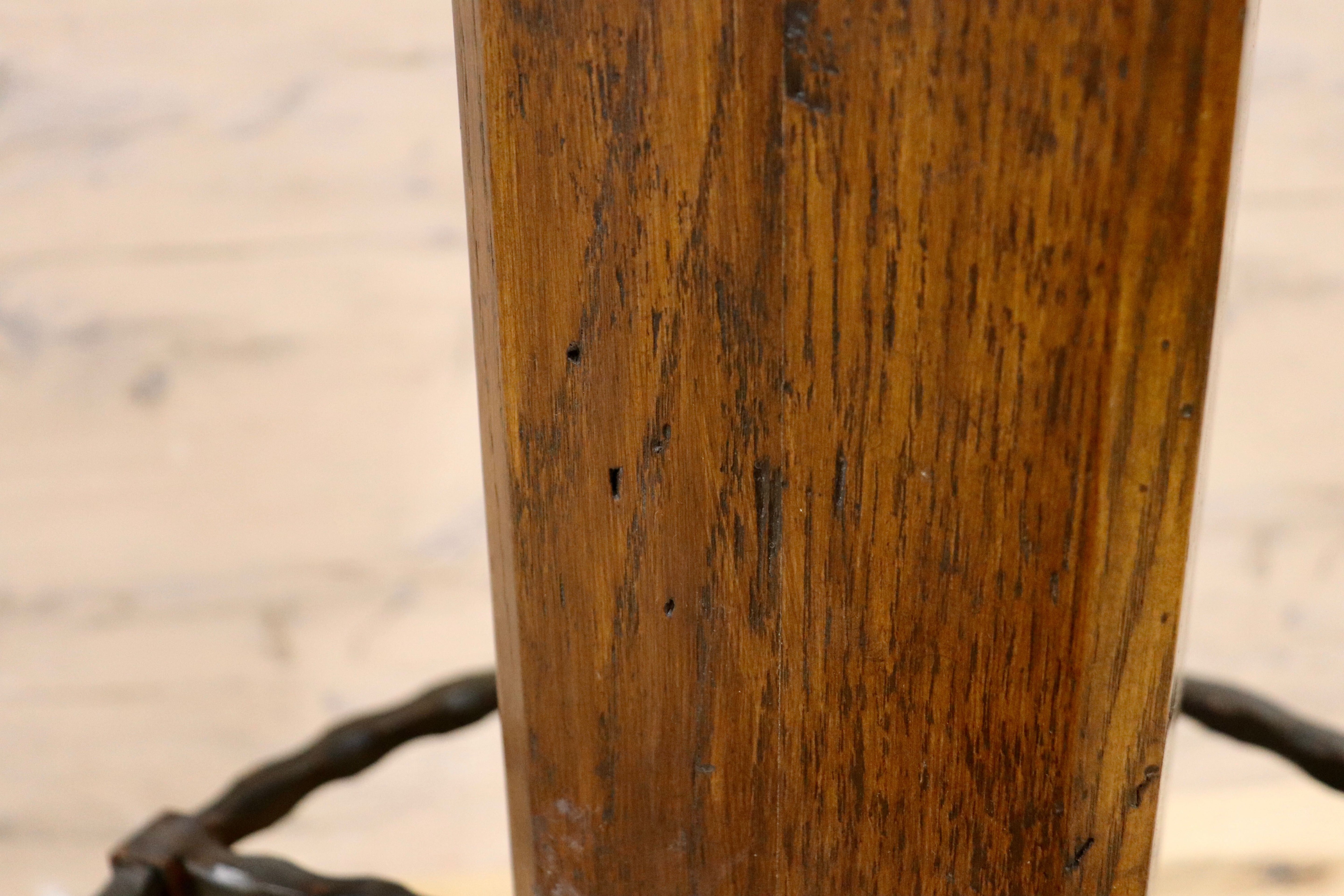 GMIK7B○スペイン製 カスティリアンスタイル バースツール ハイチェア カウンター 回転式 椅子 オーク 本革 アンティーク ヴィンテージ