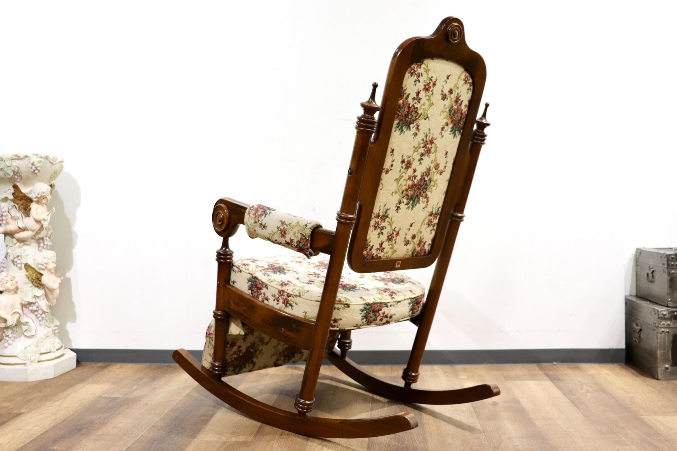 GMHN239○Dainichi 西洋 アンティーク調 ロッキングチェア 揺り椅子 フットレスト ファブリック 花柄 レトロ カントリー ノスタルジック