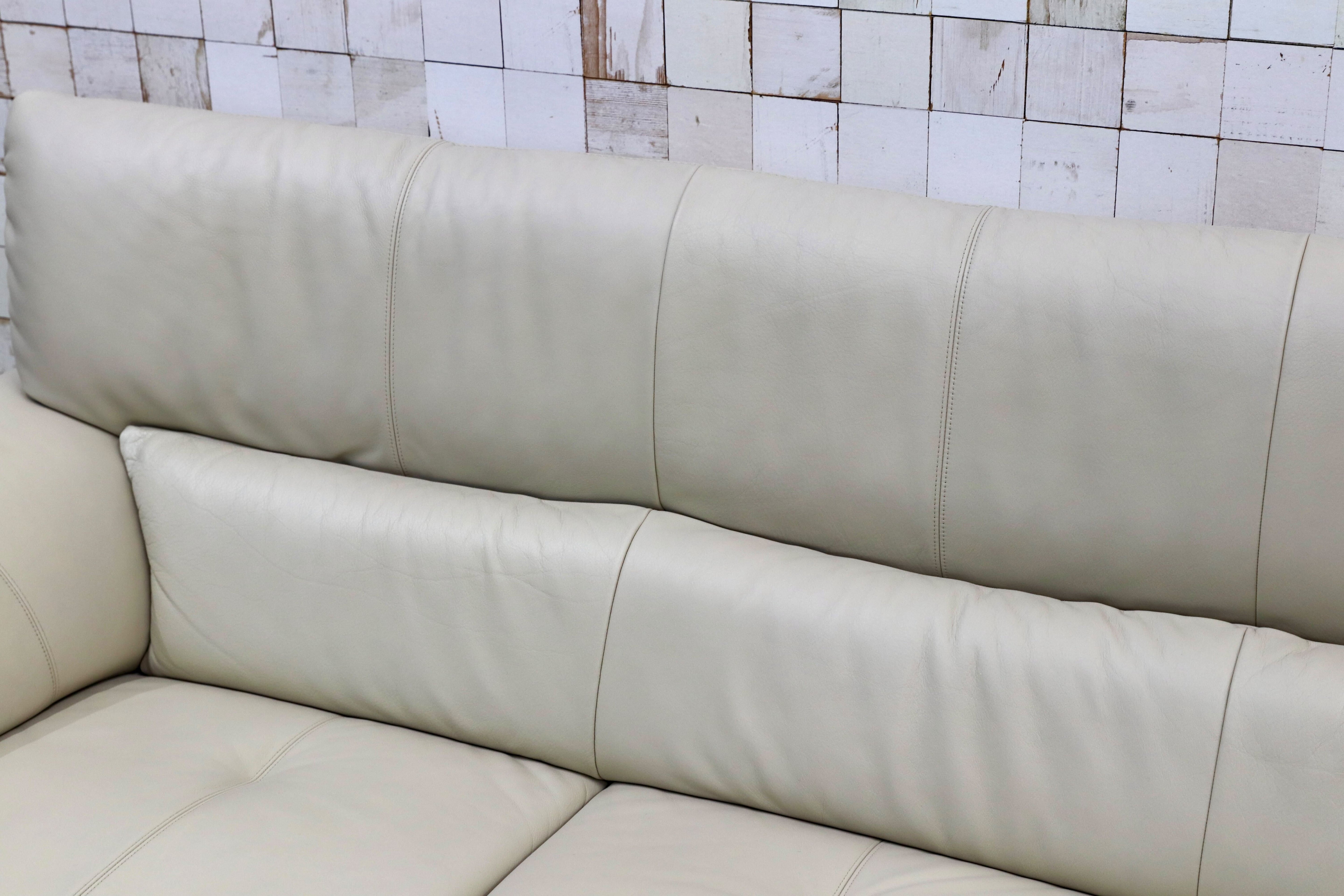 GMHS540○karimoku / カリモク ZU34シリーズ 3人掛けソファ トリプルソファ オフホワイト 本革 国産家具 長椅子 約28万