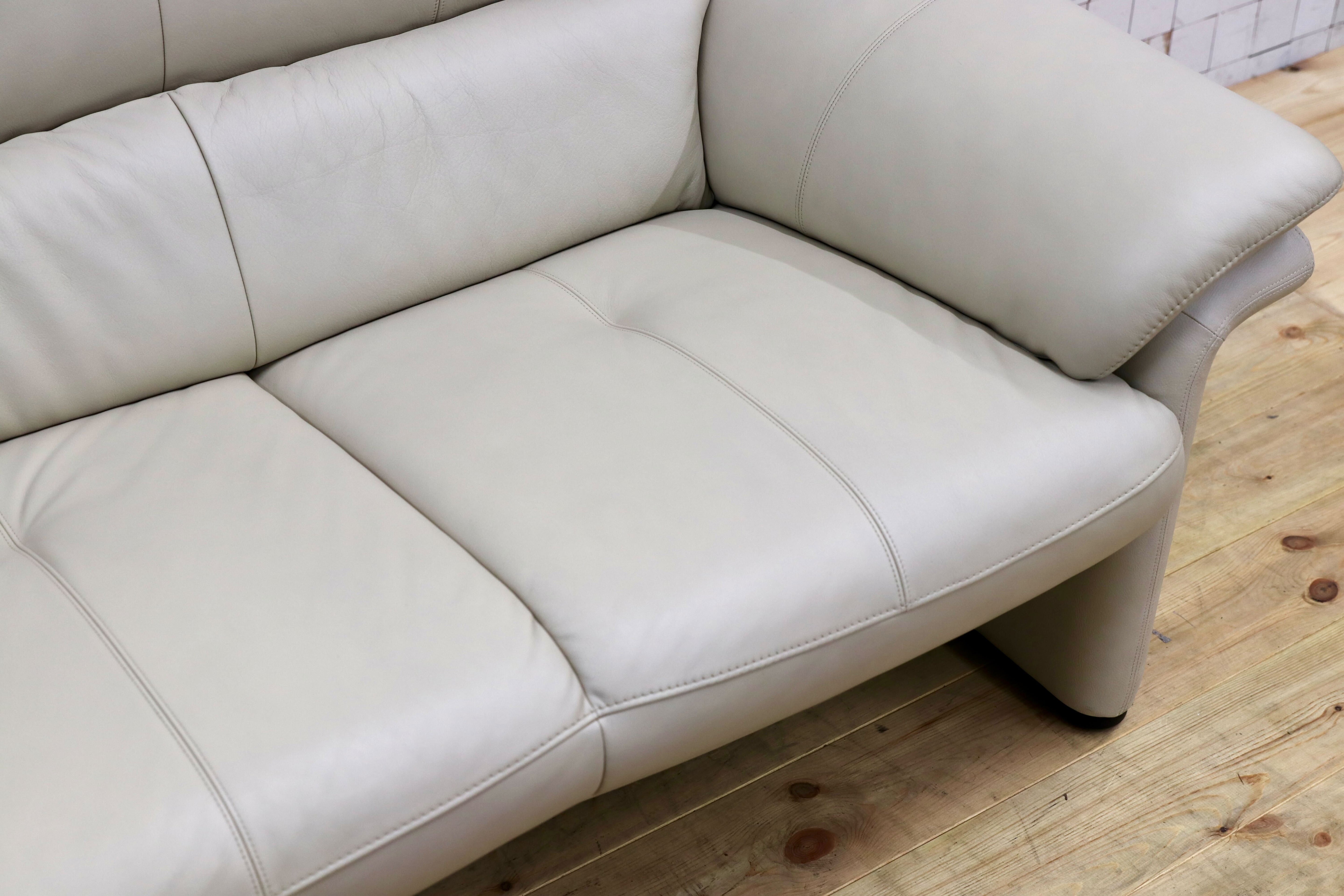 GMHS540○karimoku / カリモク ZU34シリーズ 3人掛けソファ トリプルソファ オフホワイト 本革 国産家具 長椅子 約28万