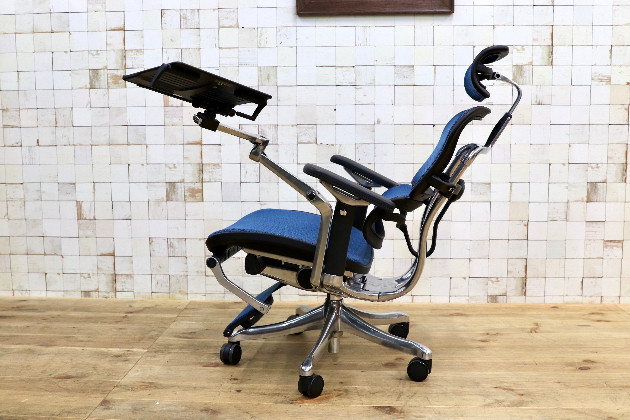 GMJS224○Ergohuman / エルゴヒューマン PRO Ottoman プロ オットマン 純正タブレットスタンド付き エラスト 23年製 定価約25万