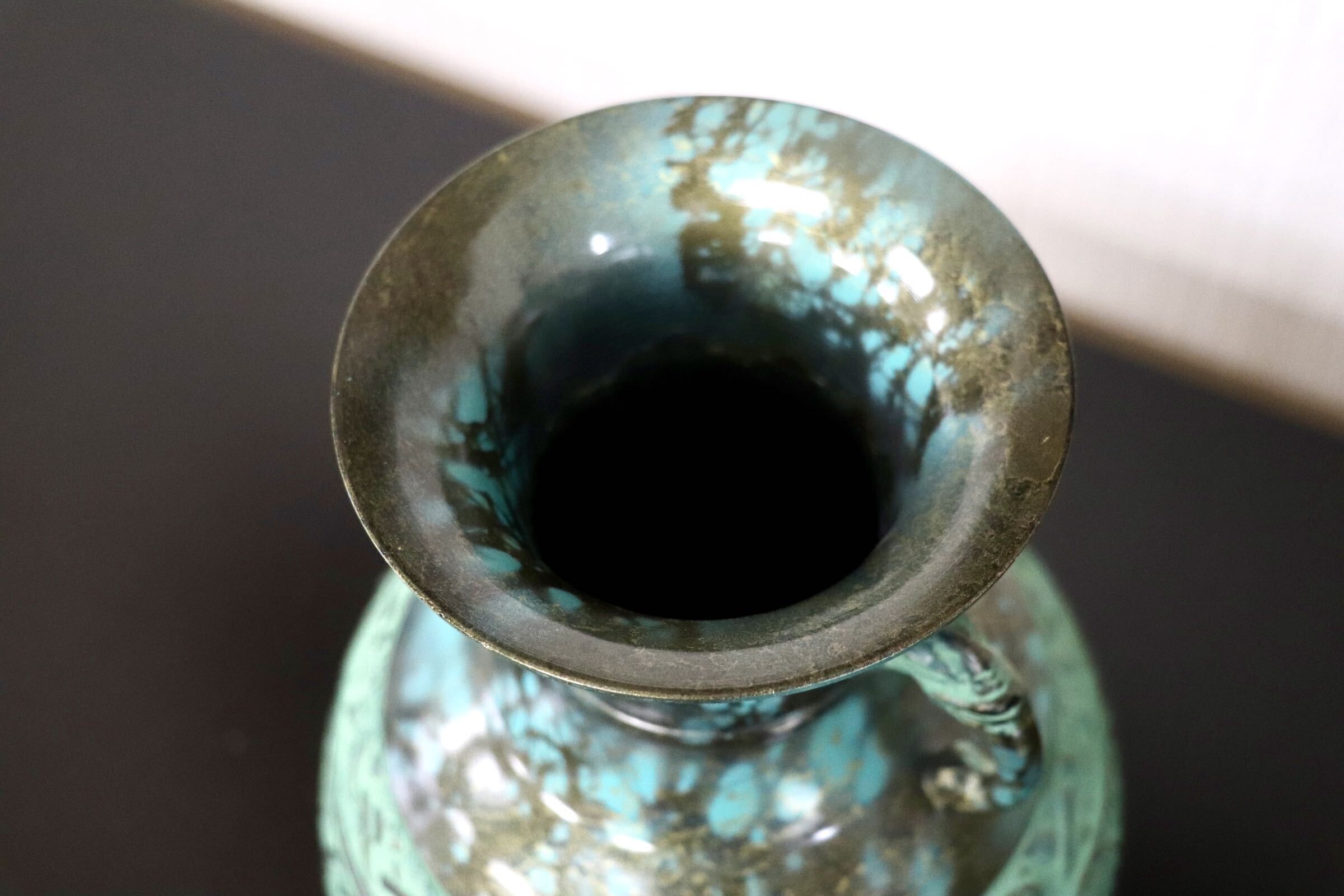 GMJK374P◯鋳銅花瓶 青銅双耳花瓶 古代文様鋳銅花器 緑青仕上げ大壺 饕餮文様銅器 双耳饕餮文花生 置物 インテリア 共箱