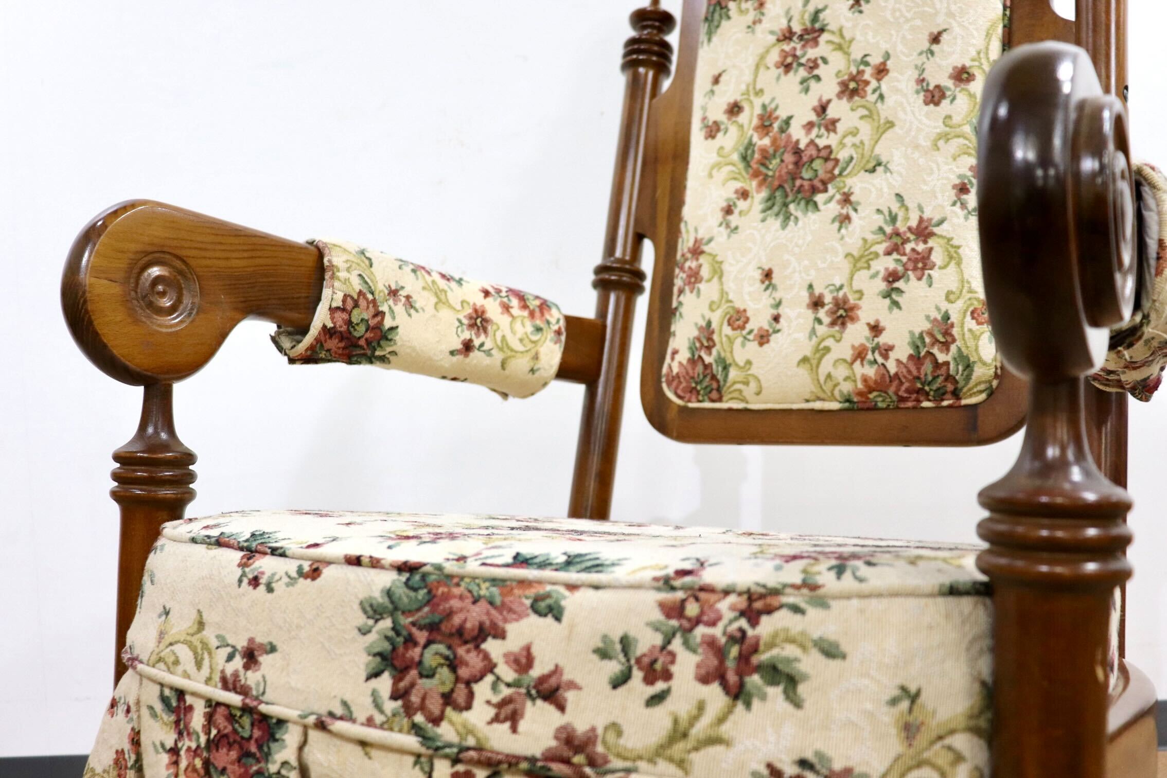 GMHN239○Dainichi 西洋 アンティーク調 ロッキングチェア 揺り椅子 フットレスト ファブリック 花柄 レトロ カントリー ノスタルジック