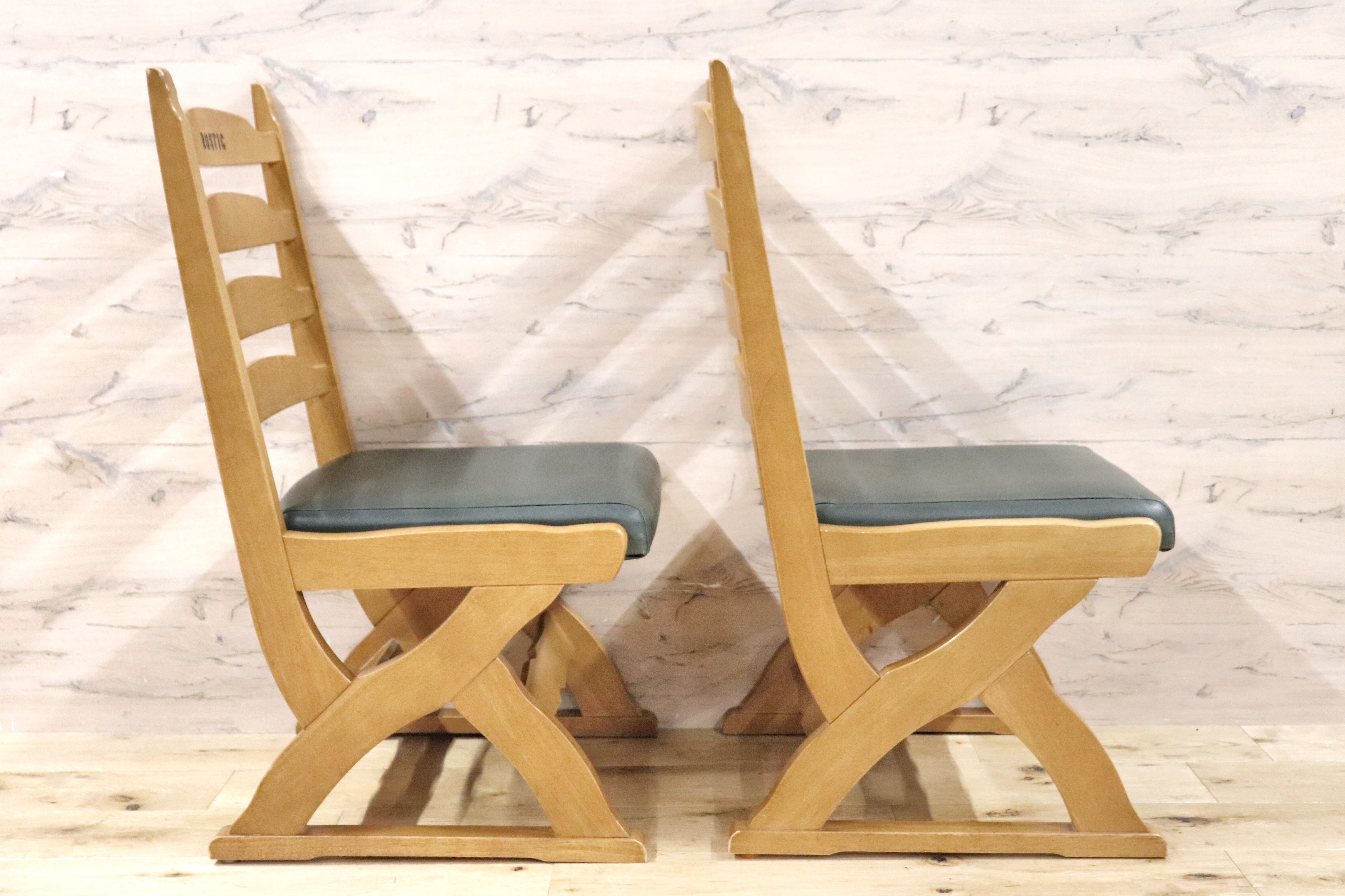 GMGK360○karimoku / カリモク RUSTIC ルスティック ダイニングチェア 椅子 2脚セット 合皮 ナチュラル カントリー 国産家具