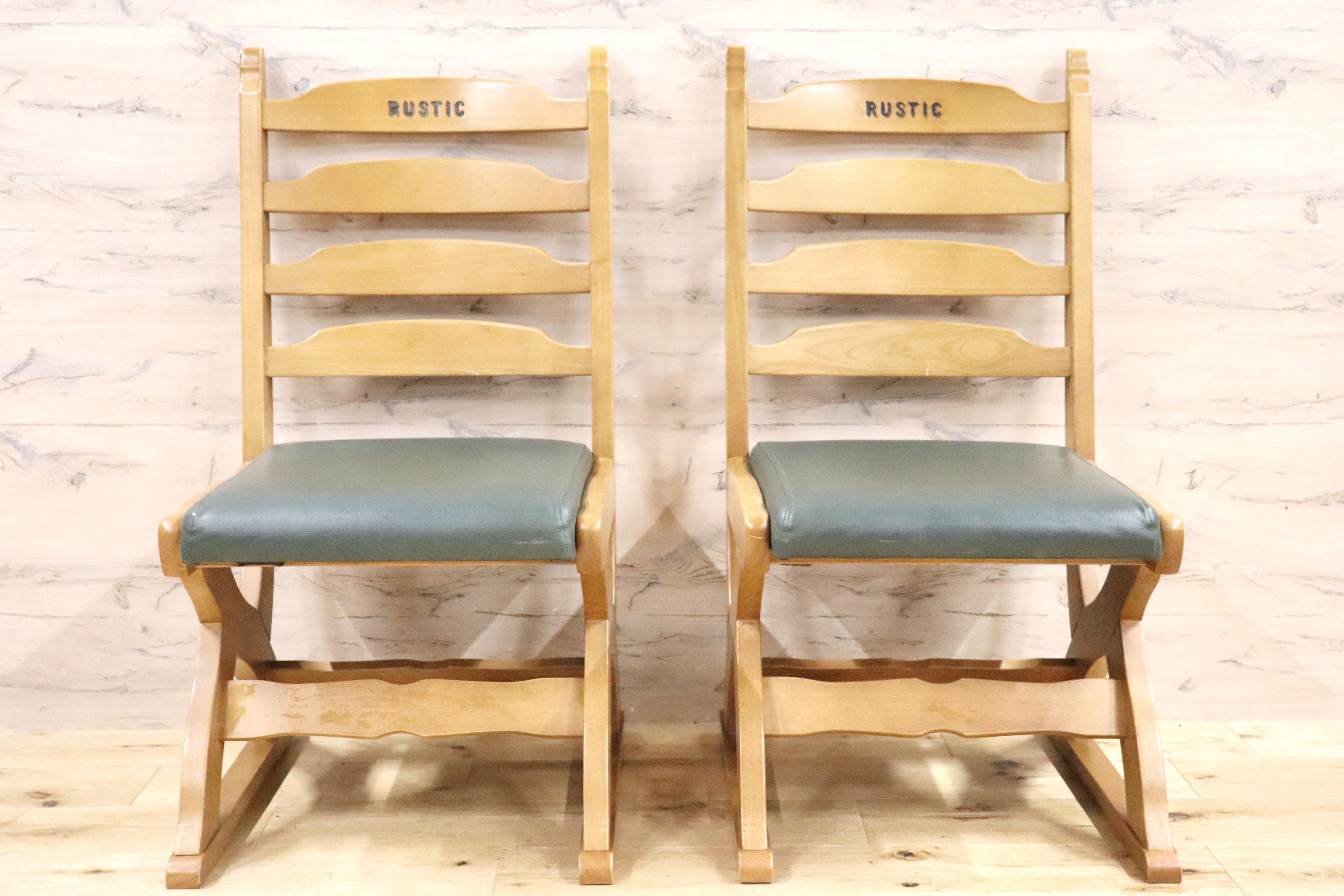 GMGK360○karimoku / カリモク RUSTIC ルスティック ダイニングチェア 椅子 2脚セット 合皮 ナチュラル カントリー 国産家具