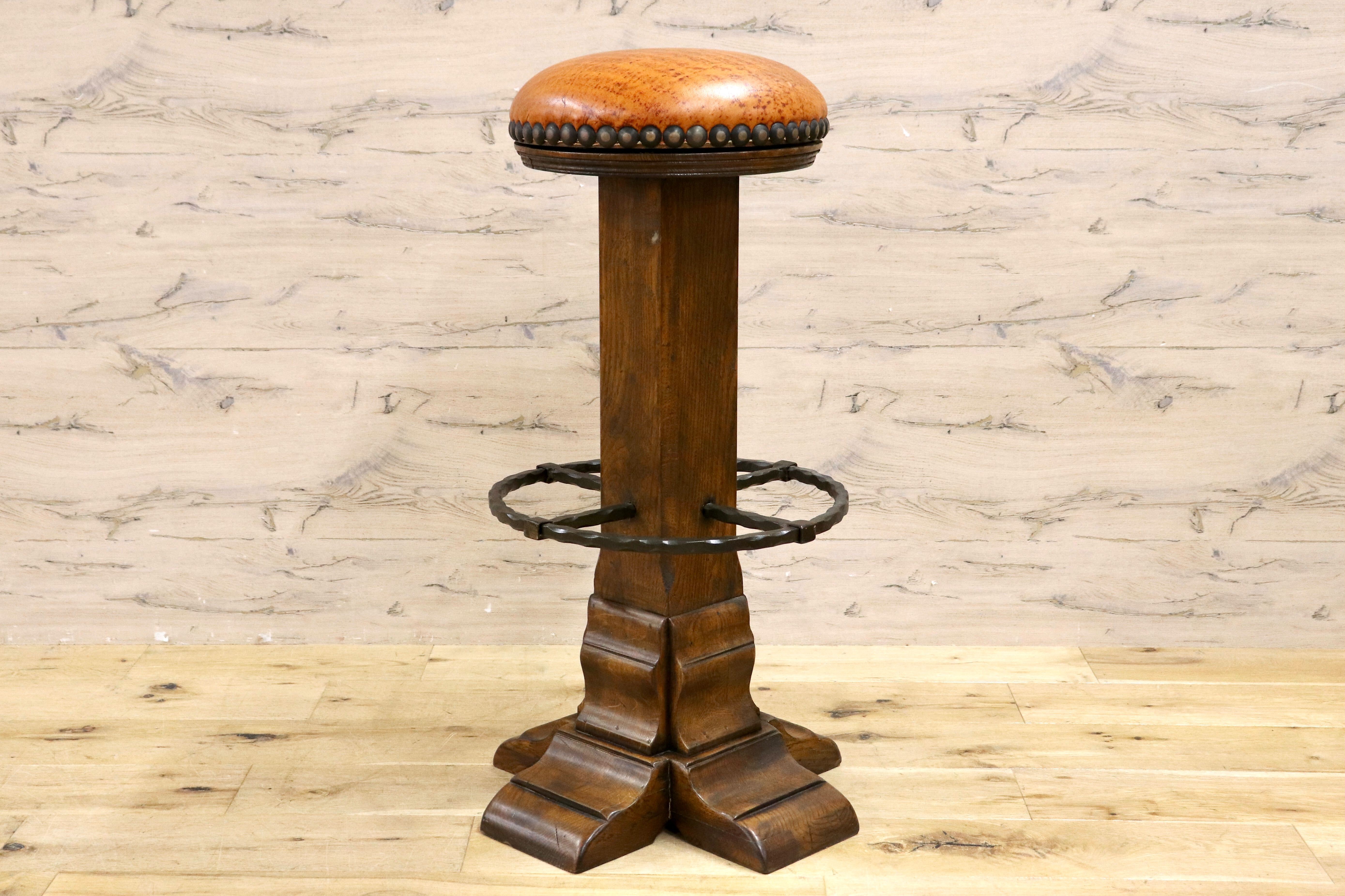 GMIK7E○スペイン製 カスティリアンスタイル バースツール ハイチェア カウンター 回転式 椅子 オーク 本革 アンティーク ヴィンテージ