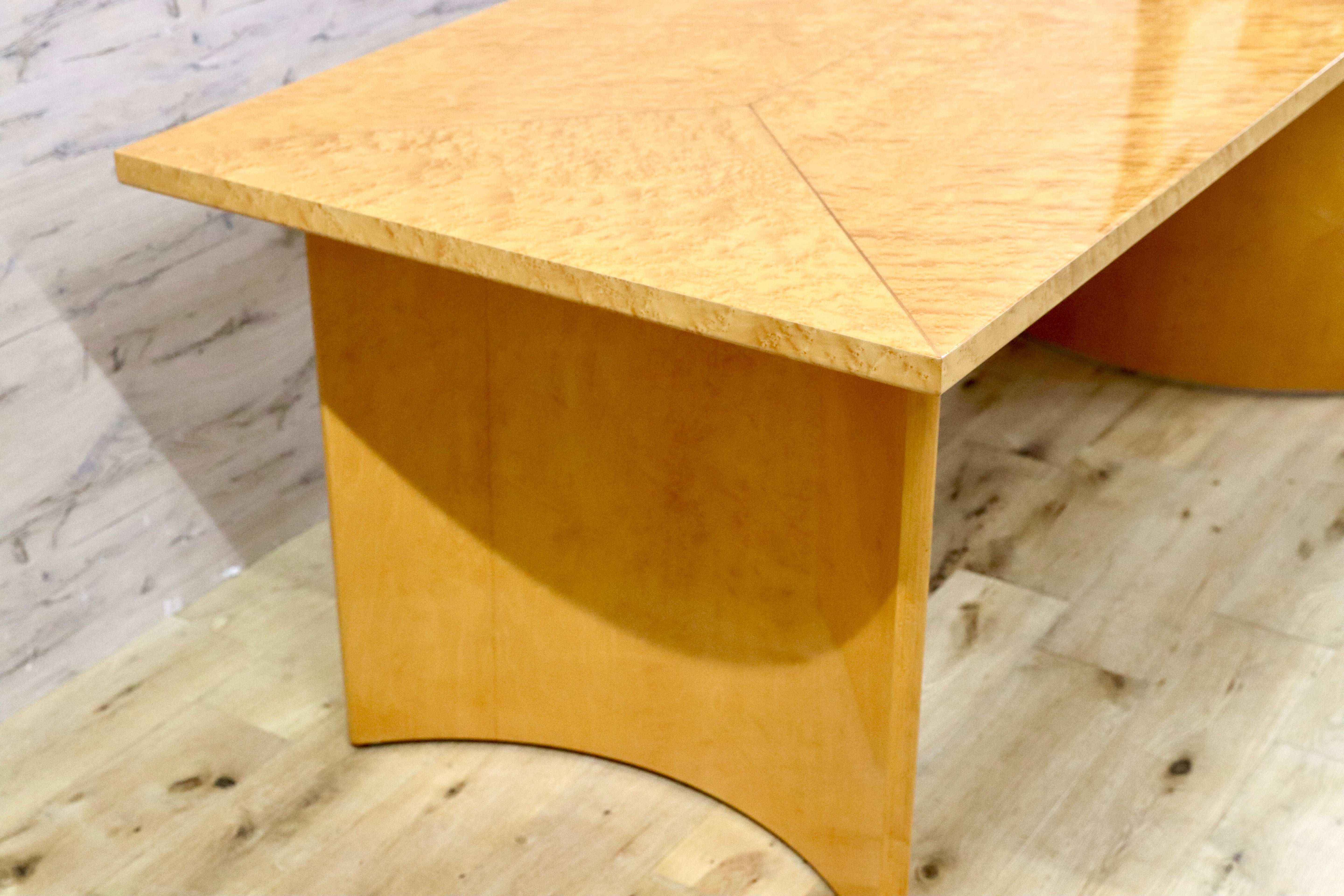 GMHS575○IDC大塚家具 スプレンダー ダイニングテーブル 食卓テーブル バーズアイメープル クラシック エレガント 定価約40万