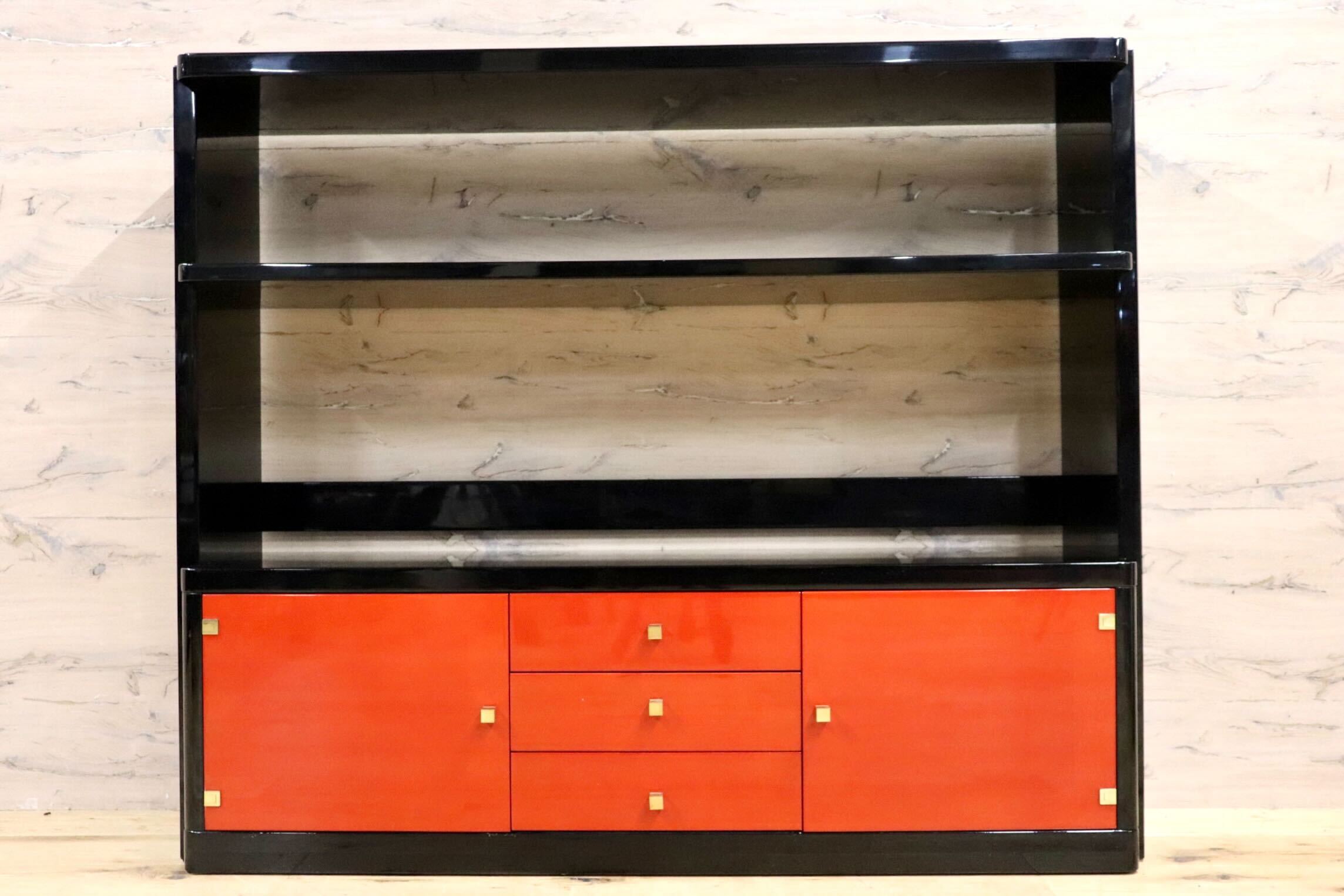 GMHS187○輪島塗り 飾り棚 サンゴ 茶箪笥 茶棚 収納棚 朱色 伝統工芸 和家具 煎茶道具 和モダン 和室 座敷 アンティーク 検)モリシゲ