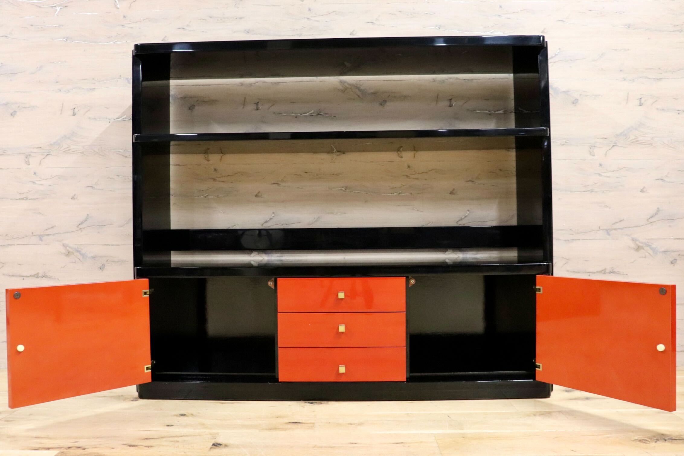 GMHS187○輪島塗り 飾り棚 サンゴ 茶箪笥 茶棚 収納棚 朱色 伝統工芸 和家具 煎茶道具 和モダン 和室 座敷 アンティーク 検)モリシゲ