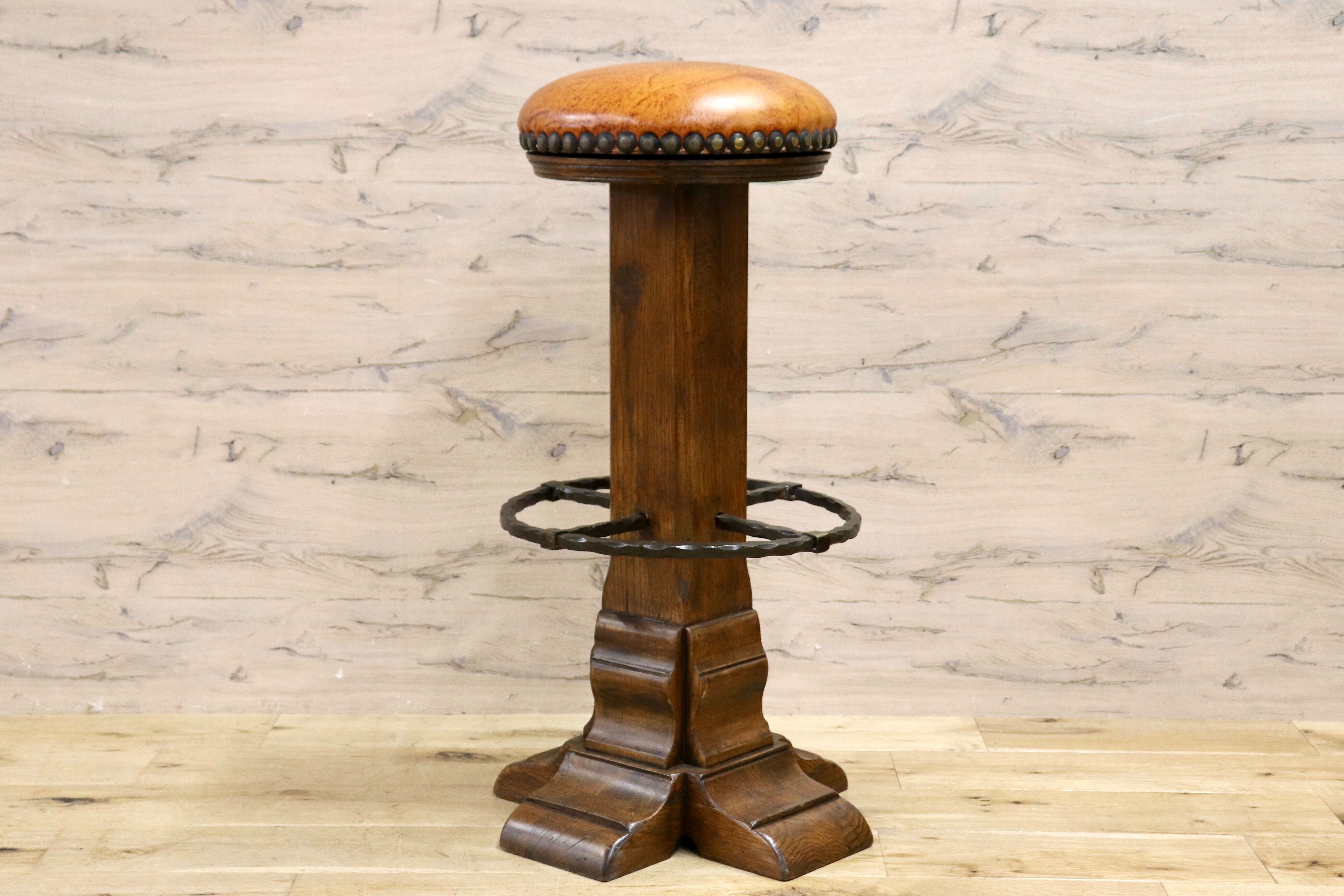 GMIK7G○スペイン製 カスティリアンスタイル バースツール ハイチェア カウンター 回転式 椅子 オーク 本革 アンティーク ヴィンテージ