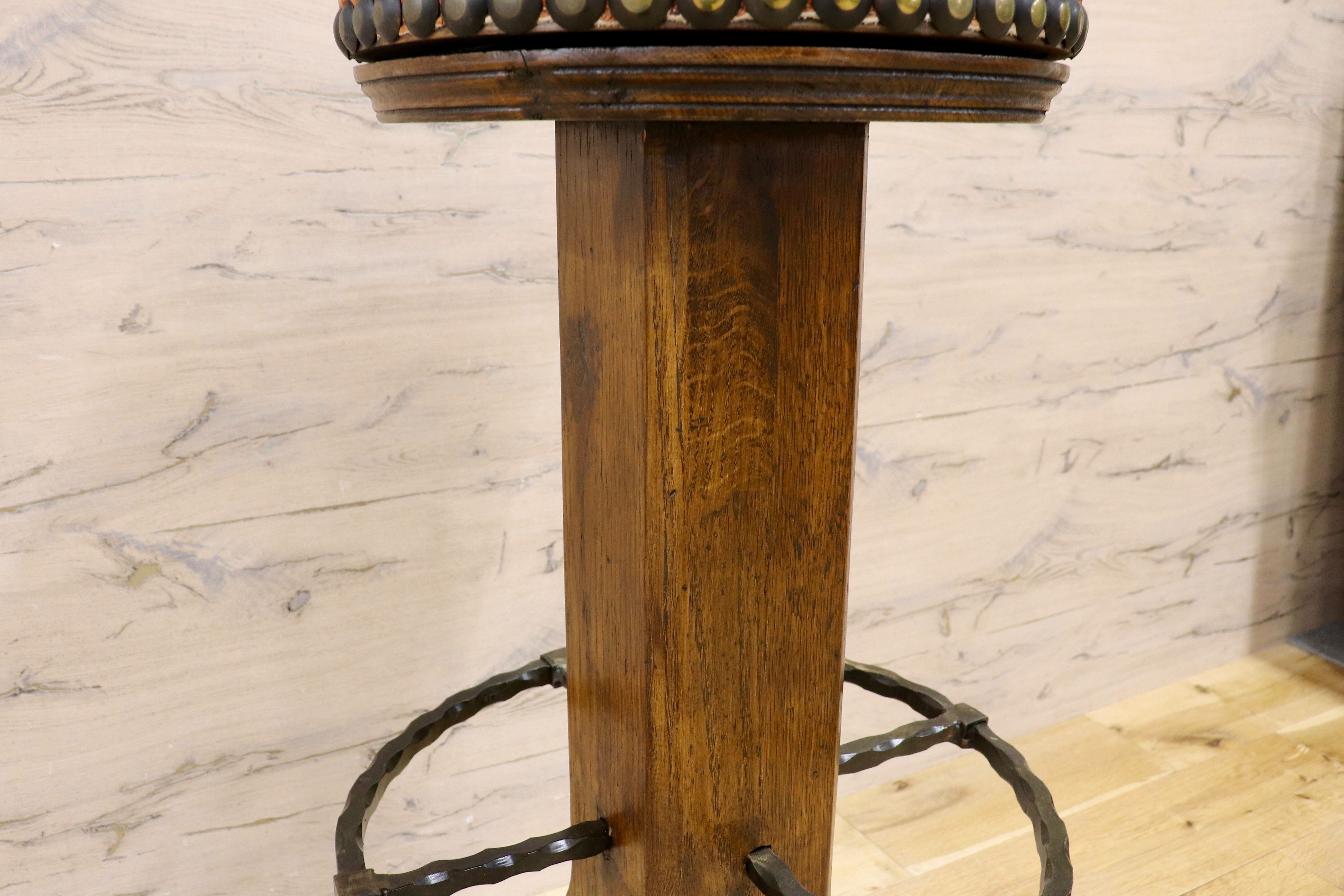 GMIK7G○スペイン製 カスティリアンスタイル バースツール ハイチェア カウンター 回転式 椅子 オーク 本革 アンティーク ヴィンテージ