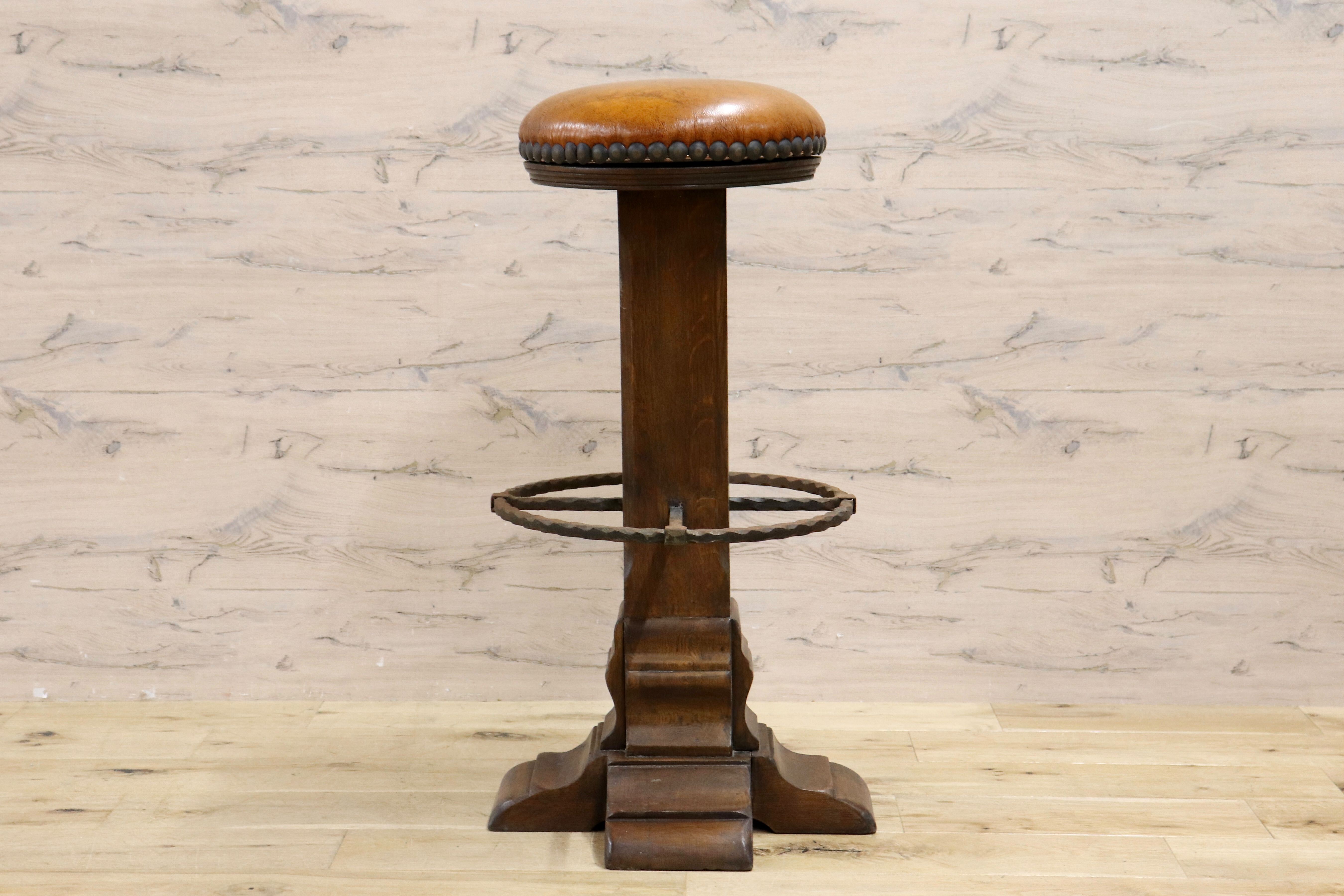 GMIK7H○スペイン製 カスティリアンスタイル バースツール ハイチェア カウンター 回転式 椅子 オーク 本革 アンティーク ヴィンテージ