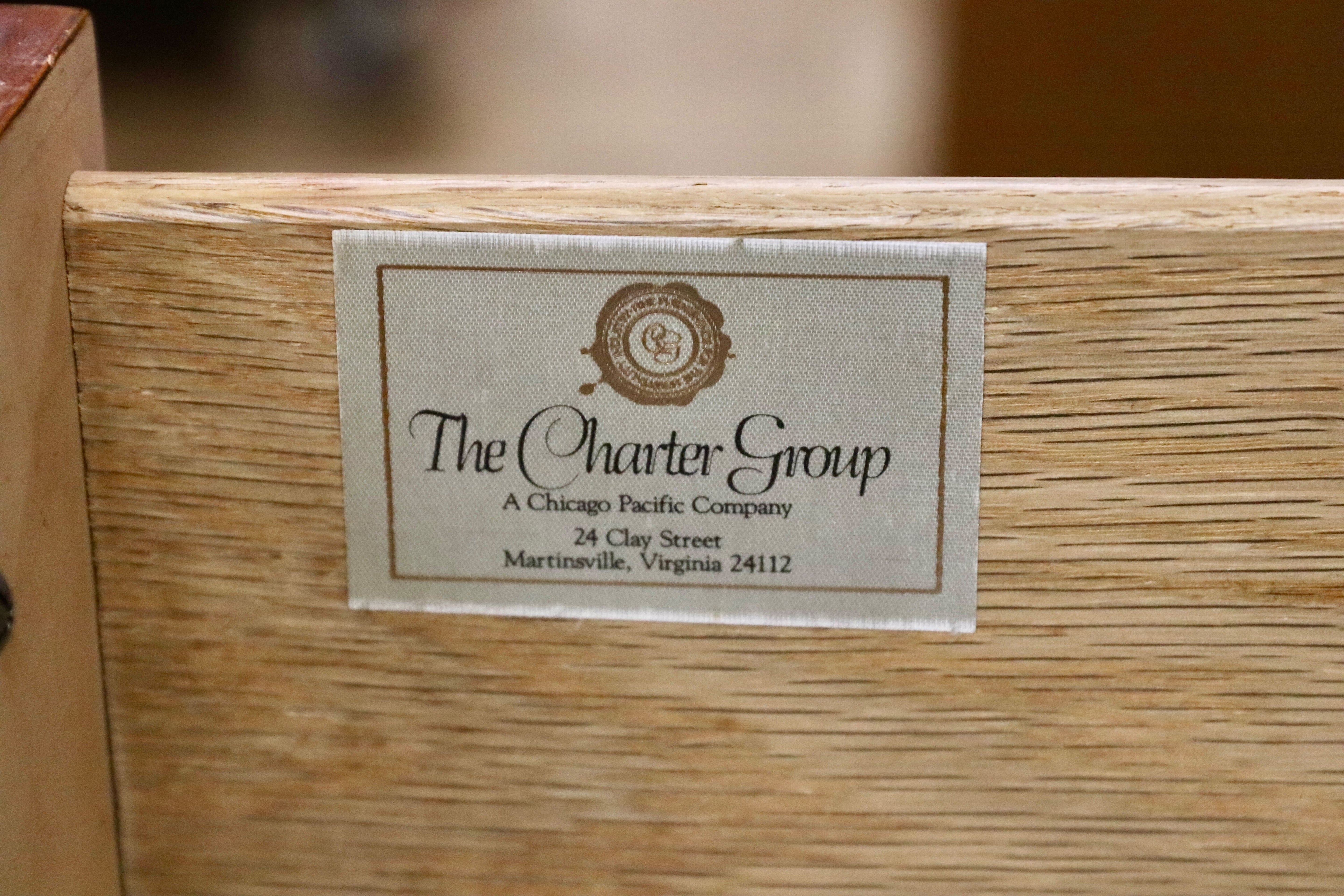 GMHS332○US アメリカ製 ヴィンテージ ナイトテーブル エンドテーブル シカゴ チャーターグループ サイドチェスト アンティーク