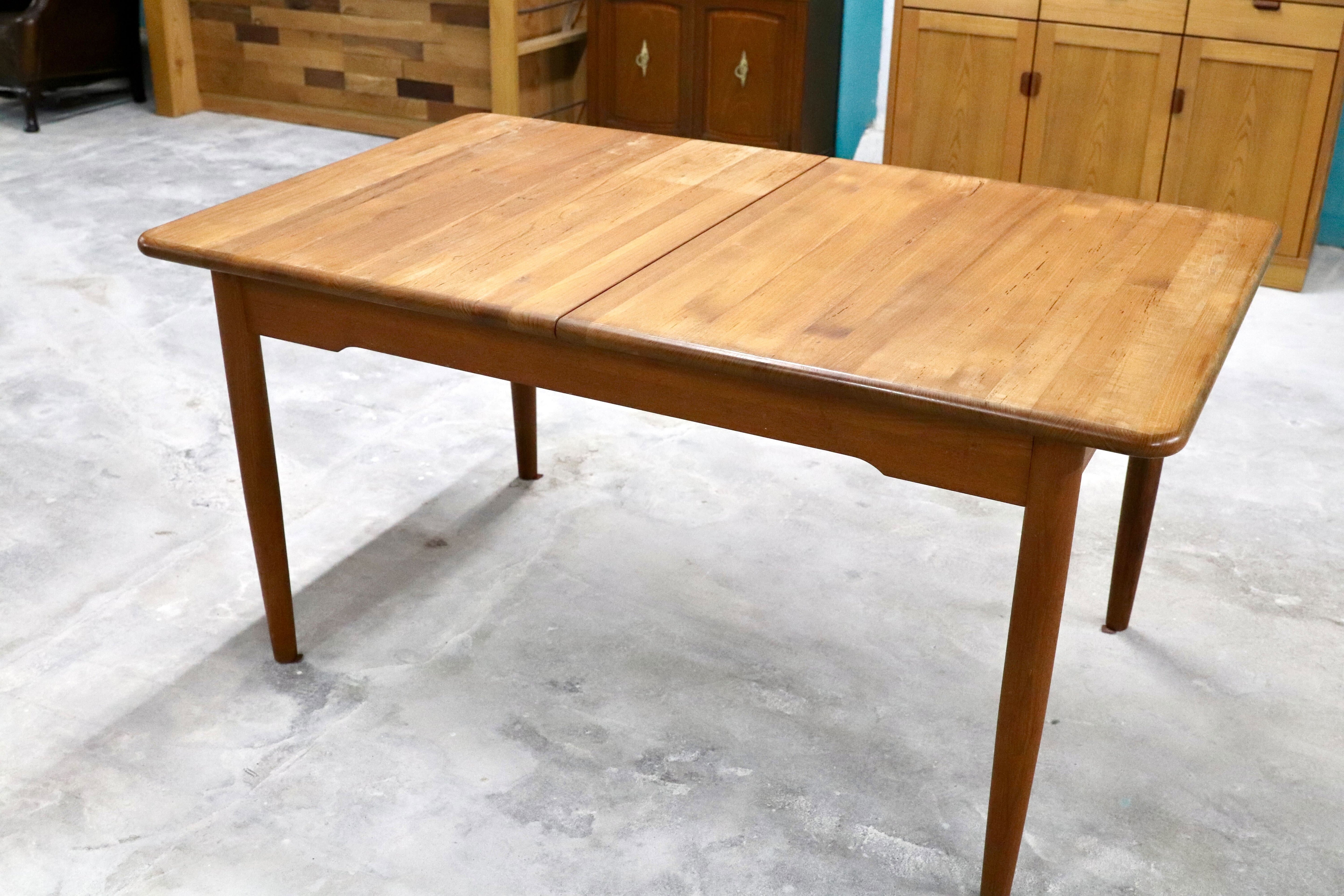 GMHK395○北欧スタイル チーク無垢材 エクステンション 伸長式 ダイニングテーブル 北欧ヴィンテージ ヴィンテージ デンマーク