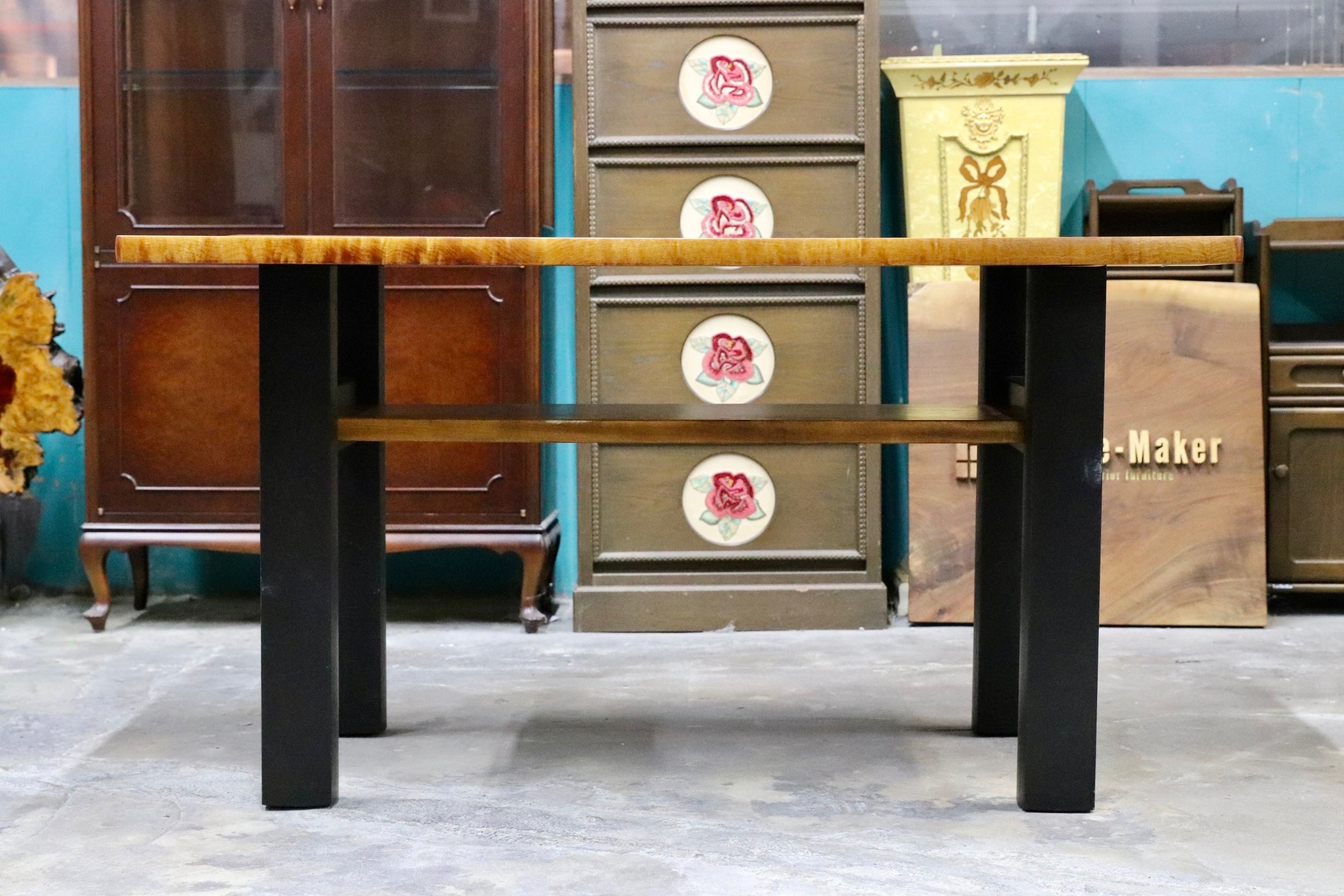 GMJS231○推定栃材 一枚板 無垢材 ダイニングテーブル デスク 縮杢 虎杢 工房家具 和モダン 民芸家具 作業台 店舗什器
