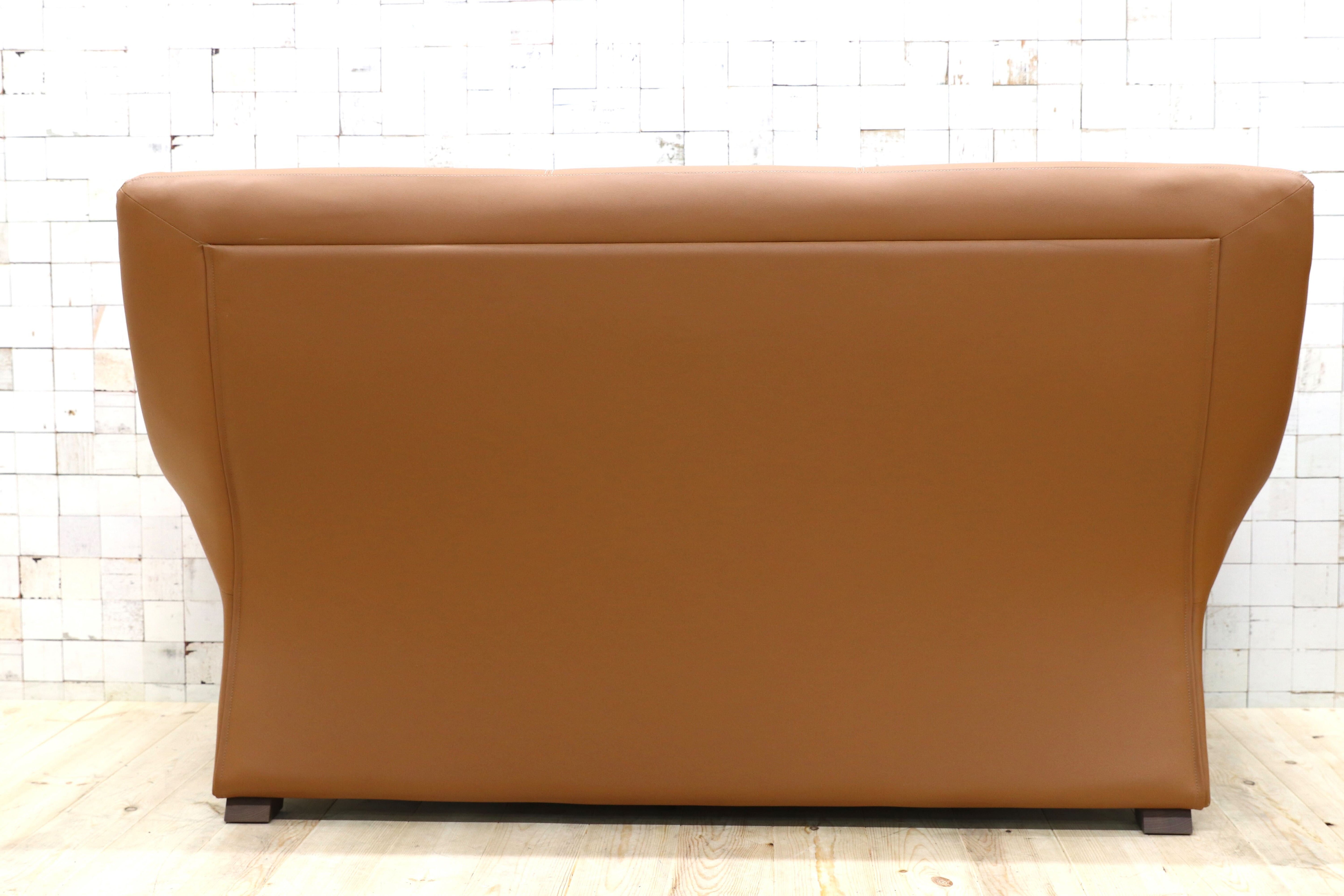 GMFK776○アサヒ木工 / 朝日 VARIE バリエ 3人掛けソファ トリプルソファ ソフトレザー アッシュ材 定価25.7万 展示B品