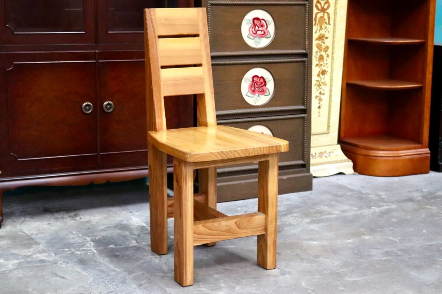 GMIH356A○工房家具 ダイニングチェア アームレスチェア 椅子 スツール ウッド 木製 無垢材 カントリー レトロ