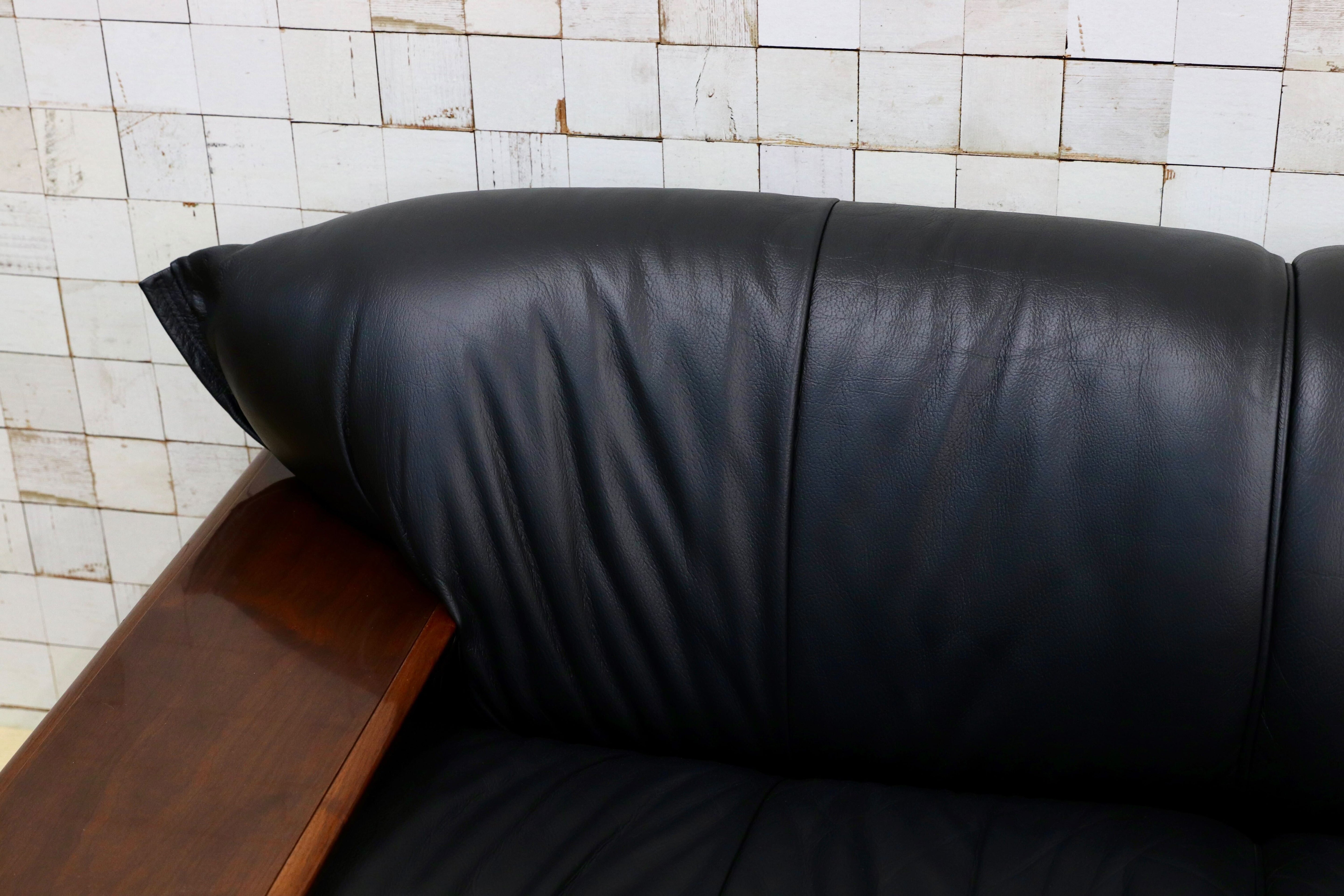 GMHF72○モリシゲ / MORISHIGE Gアーク 3人掛けソファ トリプルソファ 黒 本革 長椅子 応接 IDC大塚家具 モダン 定価約64万