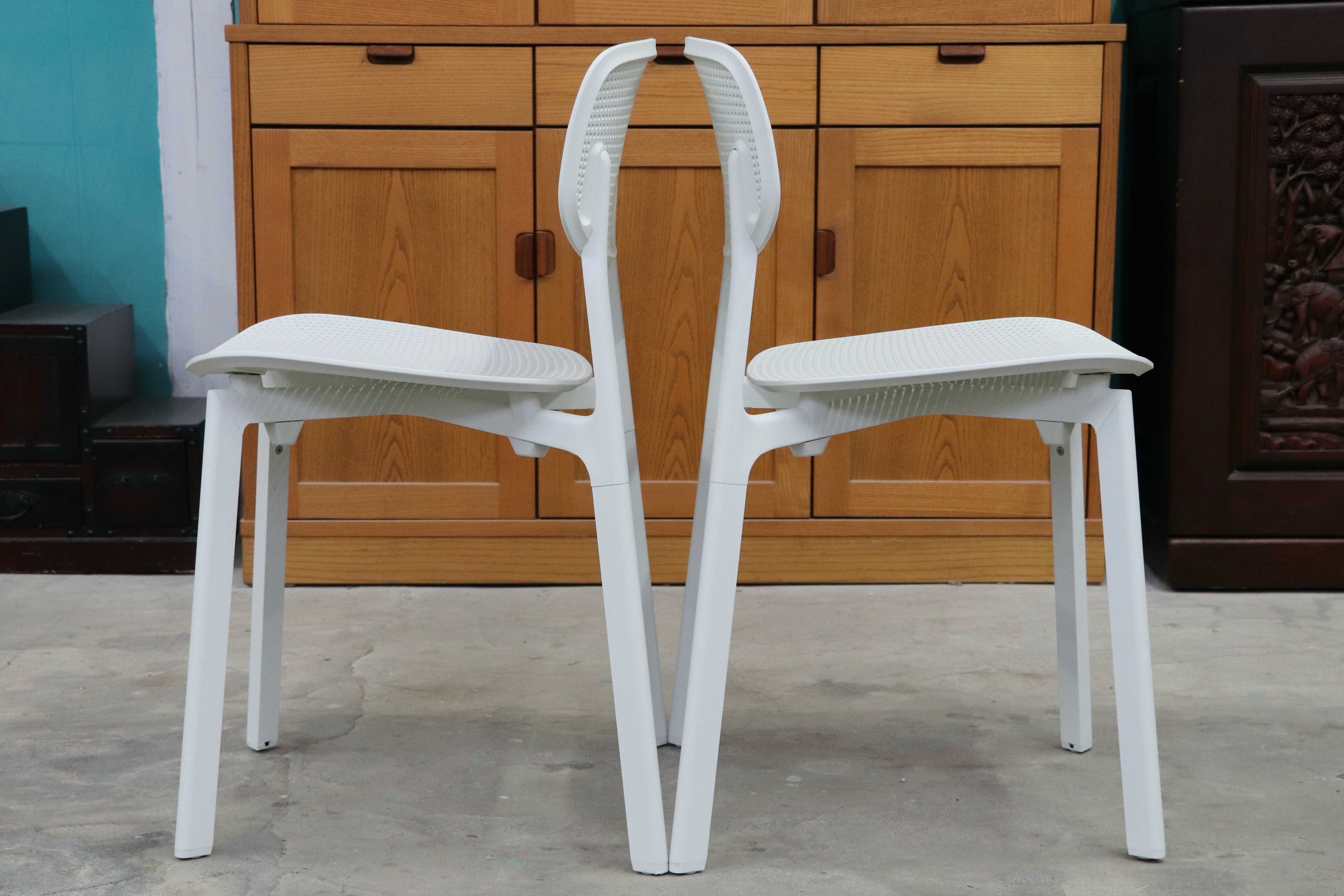 GMIS275B○KRISTALIA / クリスタリア COLANDER ダイニングチェア 椅子 2脚セット スタッキング モダン イタリア 白 展示品 定価約10万