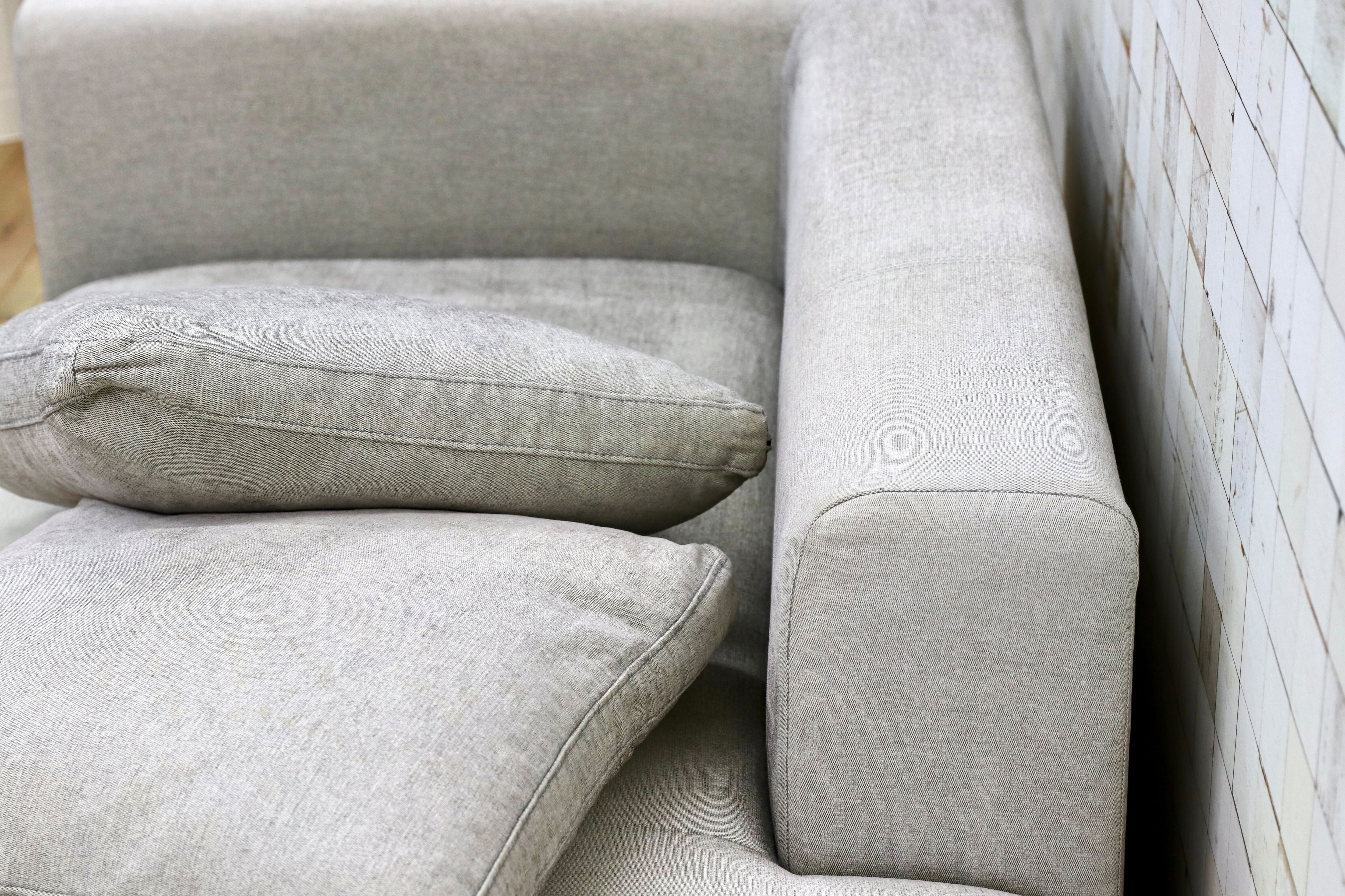 GMHO142○ligne roset / リーンロゼ ROSETOpium ロゼオピューム ディジェ・ゴメズ 2人掛けソファ シェーズロング カウチソファ 約50万