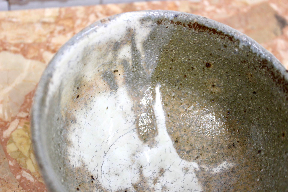 GMJK371AU〇信楽焼 古谷栄一 粉引茶碗 共箱 茶道具 茶碗 抹茶碗 陶芸家 作家物