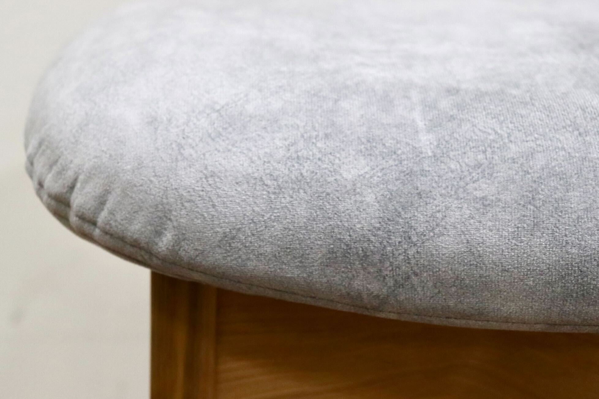 GMHK861B○イバタインテリア / ibata ダイニングチェア スウェード調ファブリック オーク材 北欧スタイル モダン 飛騨家具 展示品