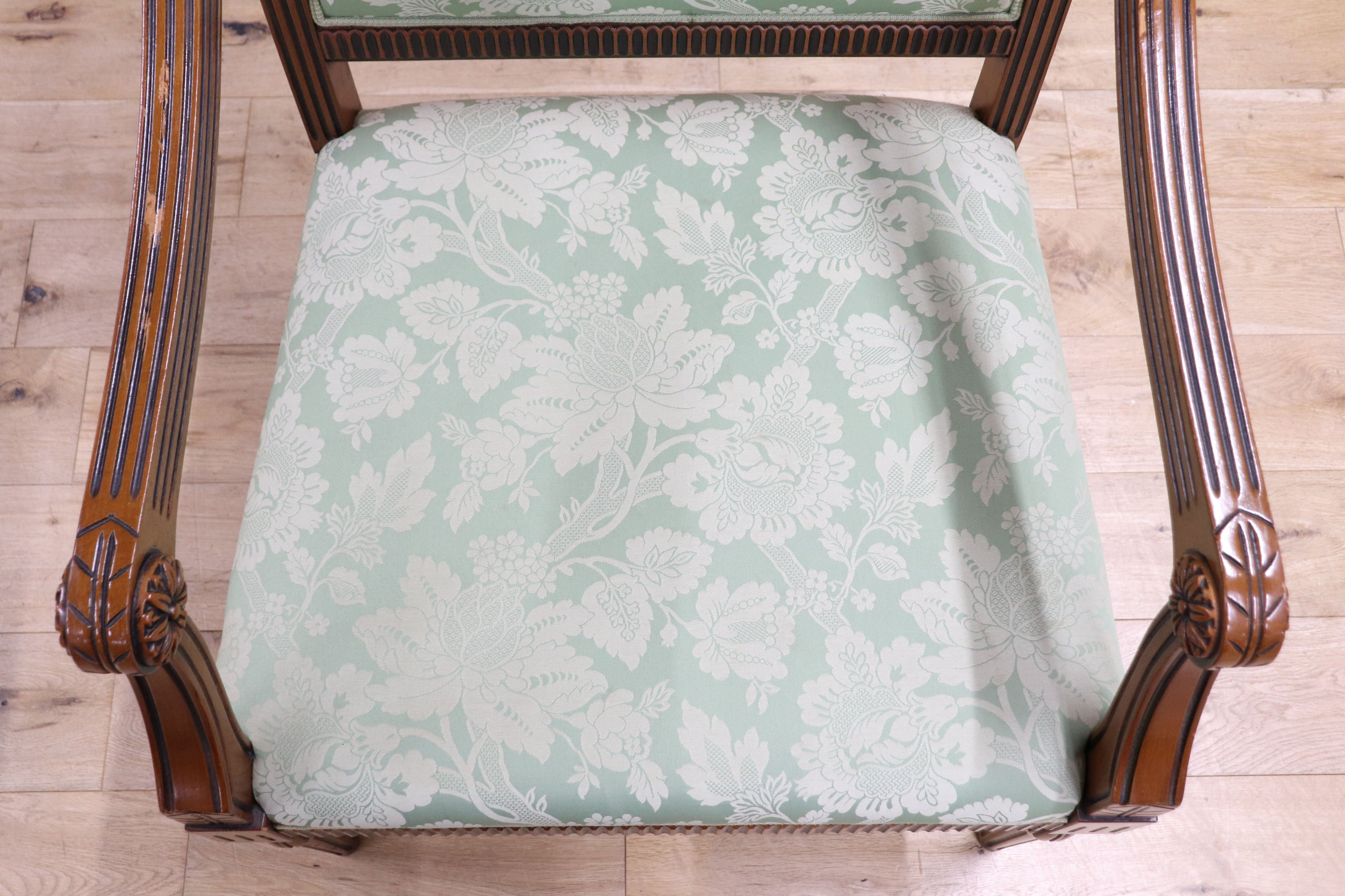 GMIH391C○Bakokko / バコッコ イタリア製 ダイニングチェア シングルソファ アームチェア クラシック エレガント イタリア家具 高級家具