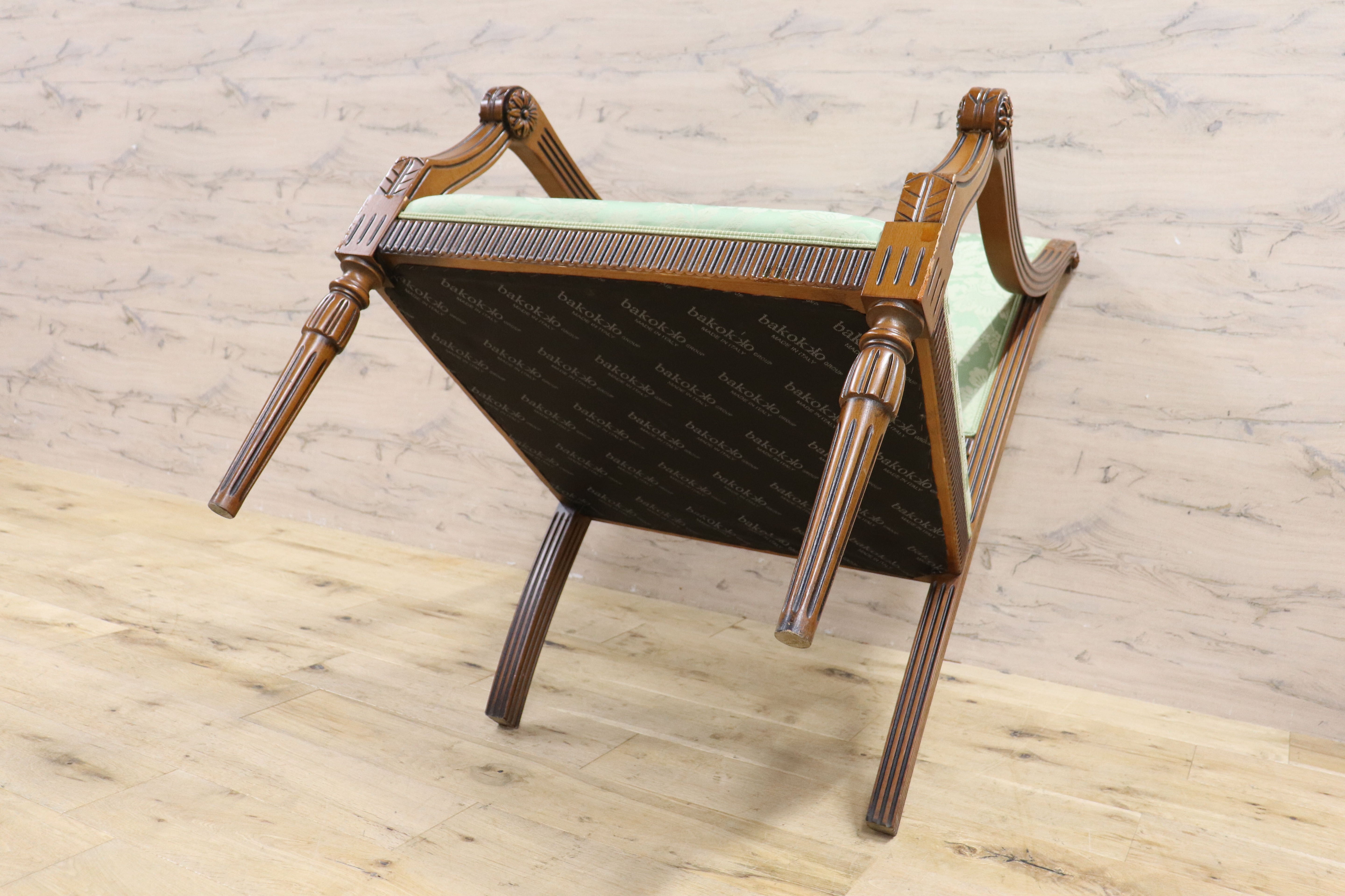GMIH391C○Bakokko / バコッコ イタリア製 ダイニングチェア シングルソファ アームチェア クラシック エレガント イタリア家具 高級家具