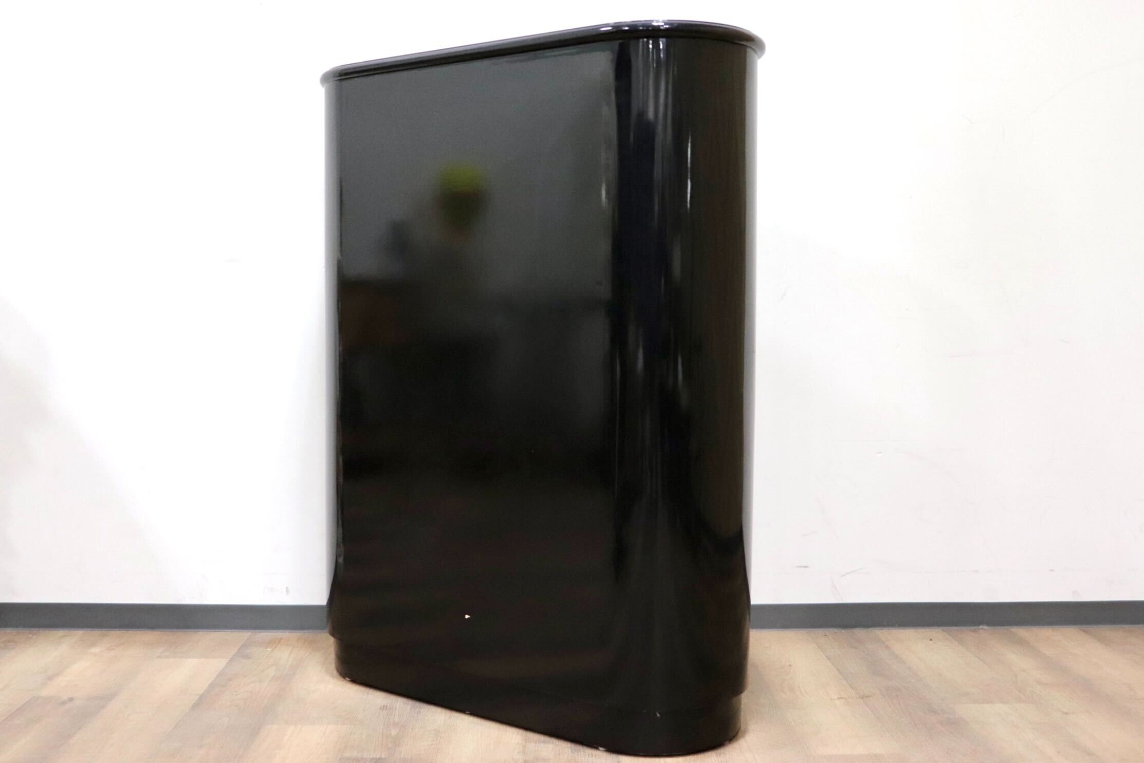 GMGS254○イタリア製 ヴィンテージ サイドボード キャビネット 飾り棚 収納家具 店舗什器 クラシック モダン スタイリッシュ