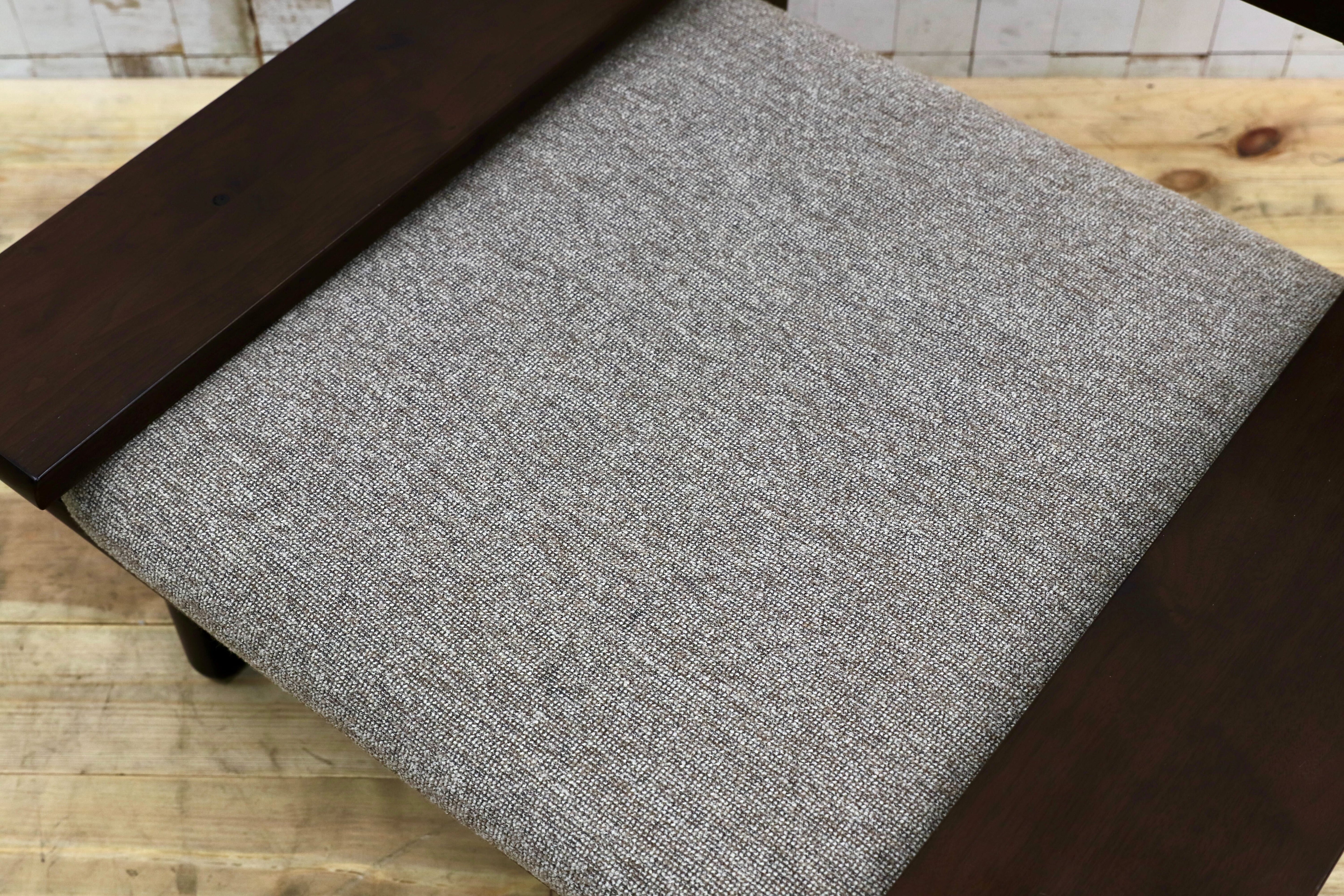 GMHK870B○飛騨産業 / HIDA キツツキ 森のことば SW106A 1人掛けソファ シングルソファ ラウンジチェア ウォールナット材 定価約25万