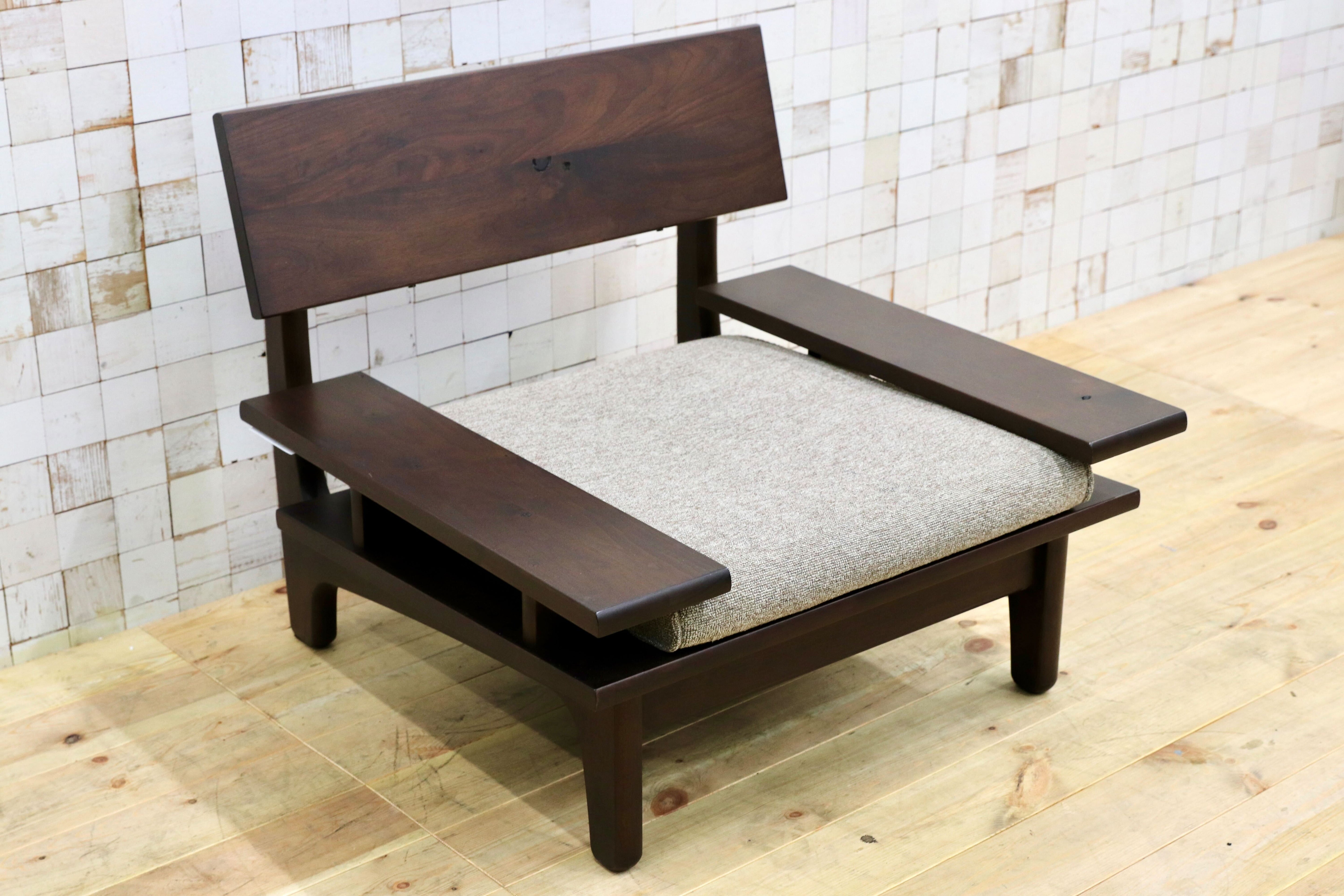 GMHK870B○飛騨産業 / HIDA キツツキ 森のことば SW106A 1人掛けソファ シングルソファ ラウンジチェア ウォールナット材 定価約25万