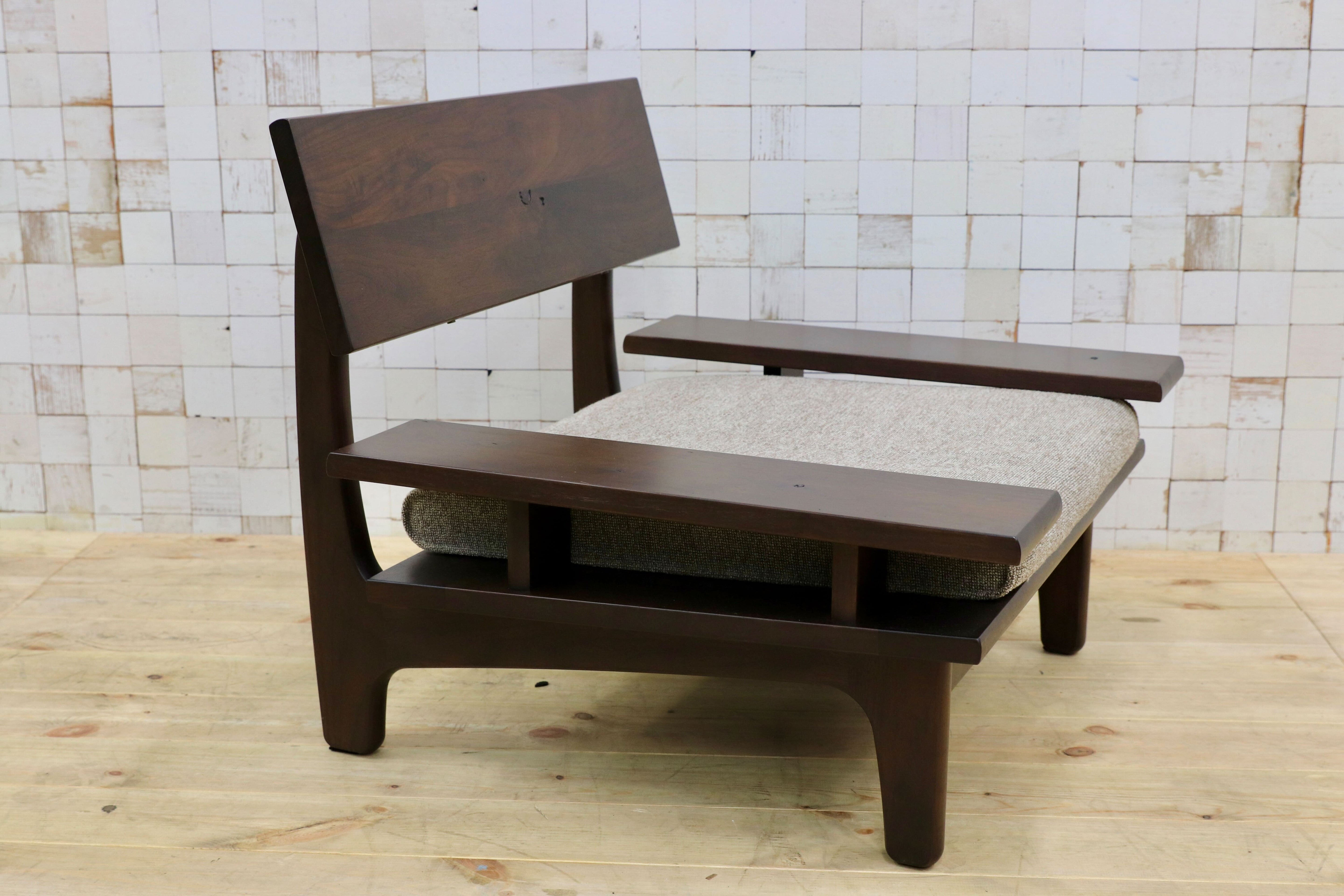 GMHK870B○飛騨産業 / HIDA キツツキ 森のことば SW106A 1人掛けソファ シングルソファ ラウンジチェア ウォールナット材 定価約25万