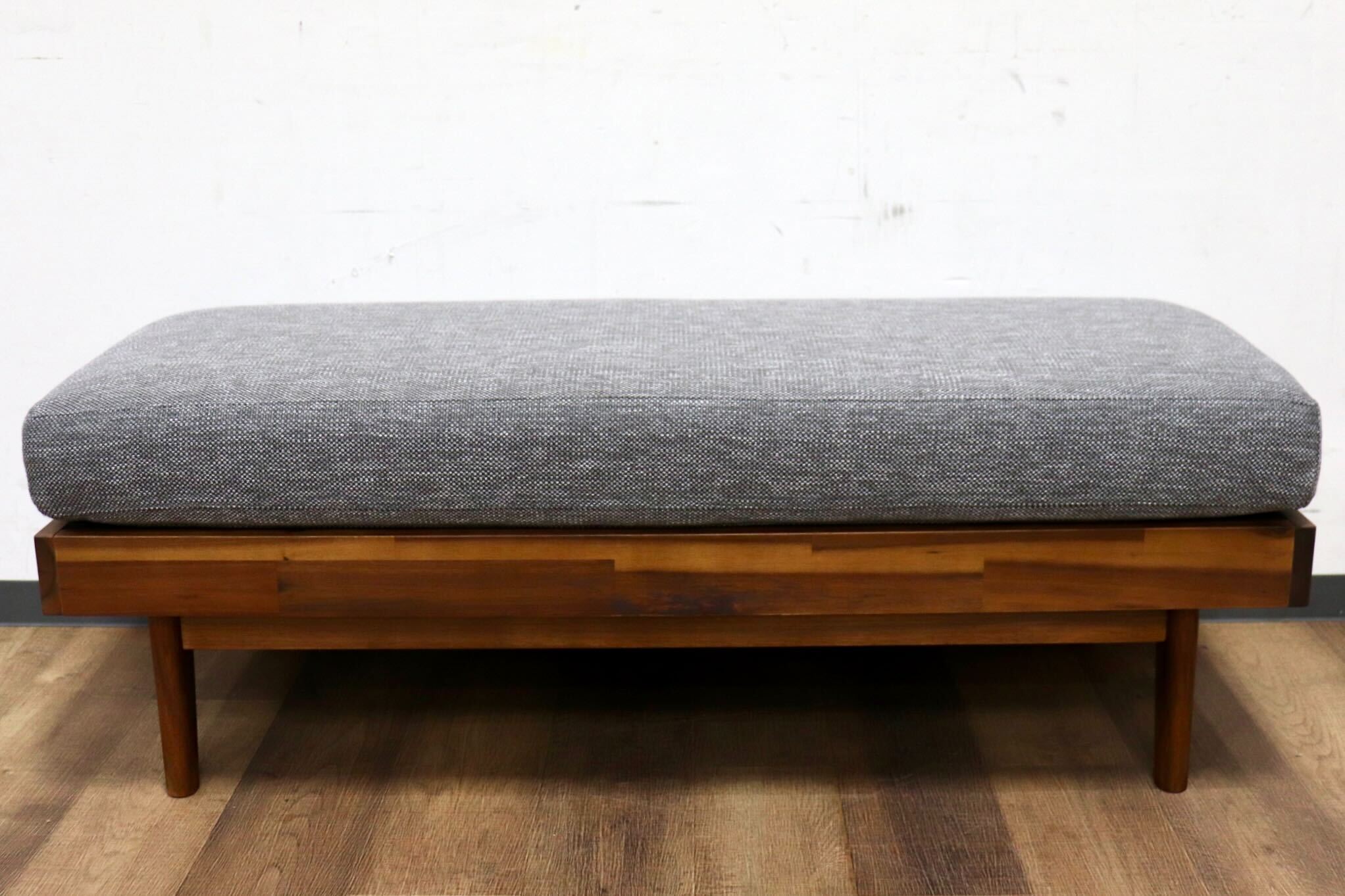 GMIK294○unico / ウニコ SWELLA スウェラ ベンチソファ ダイニングベンチ 長椅子 腰掛け 北欧スタイル 短期展示品