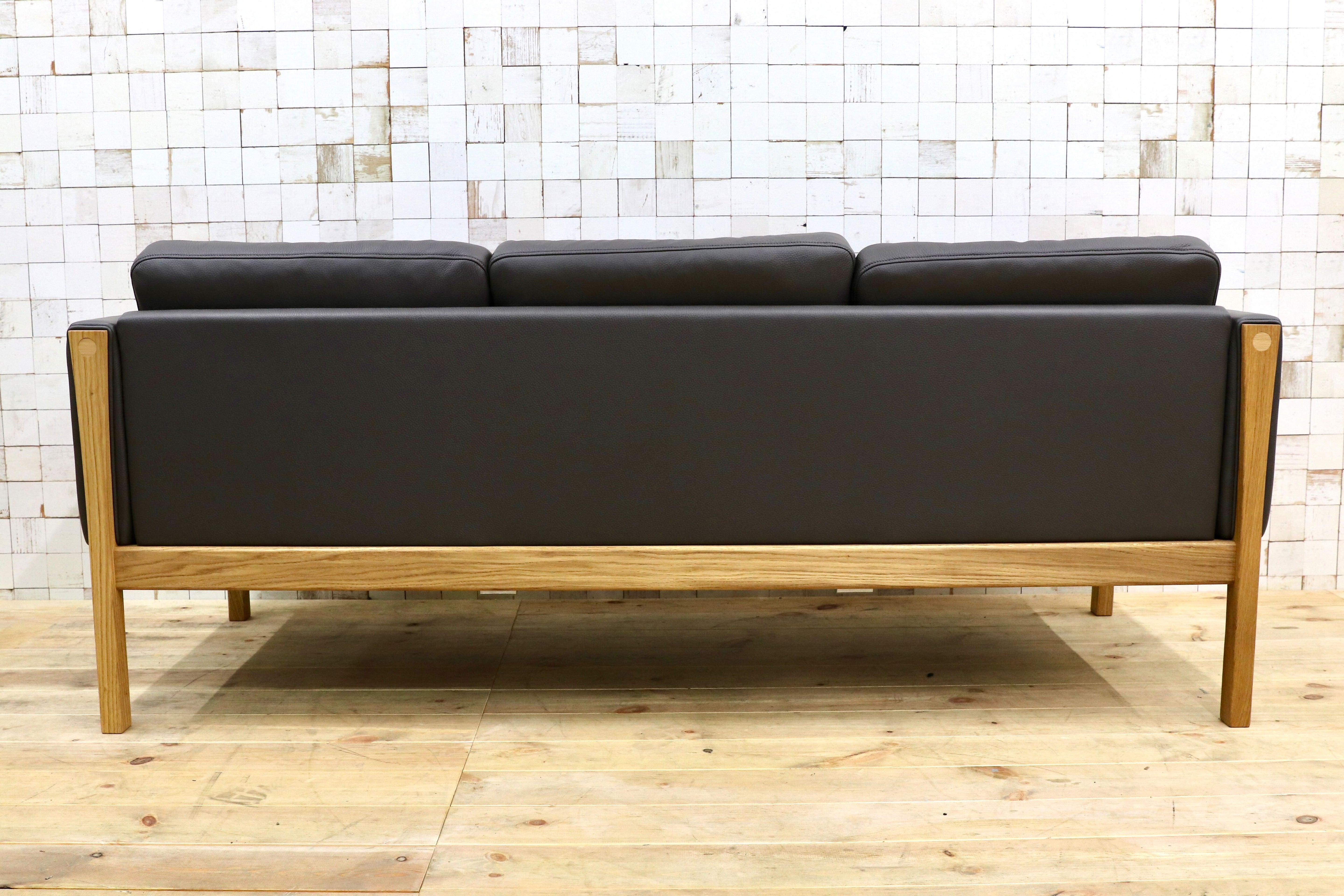 GMIO4○Carl Hansen & Sn / カールハンセンアンドサン CH163 | Sofa 3人掛けソファ 本革 オーク ハンス J. ウェグナー 約141万 未使用品