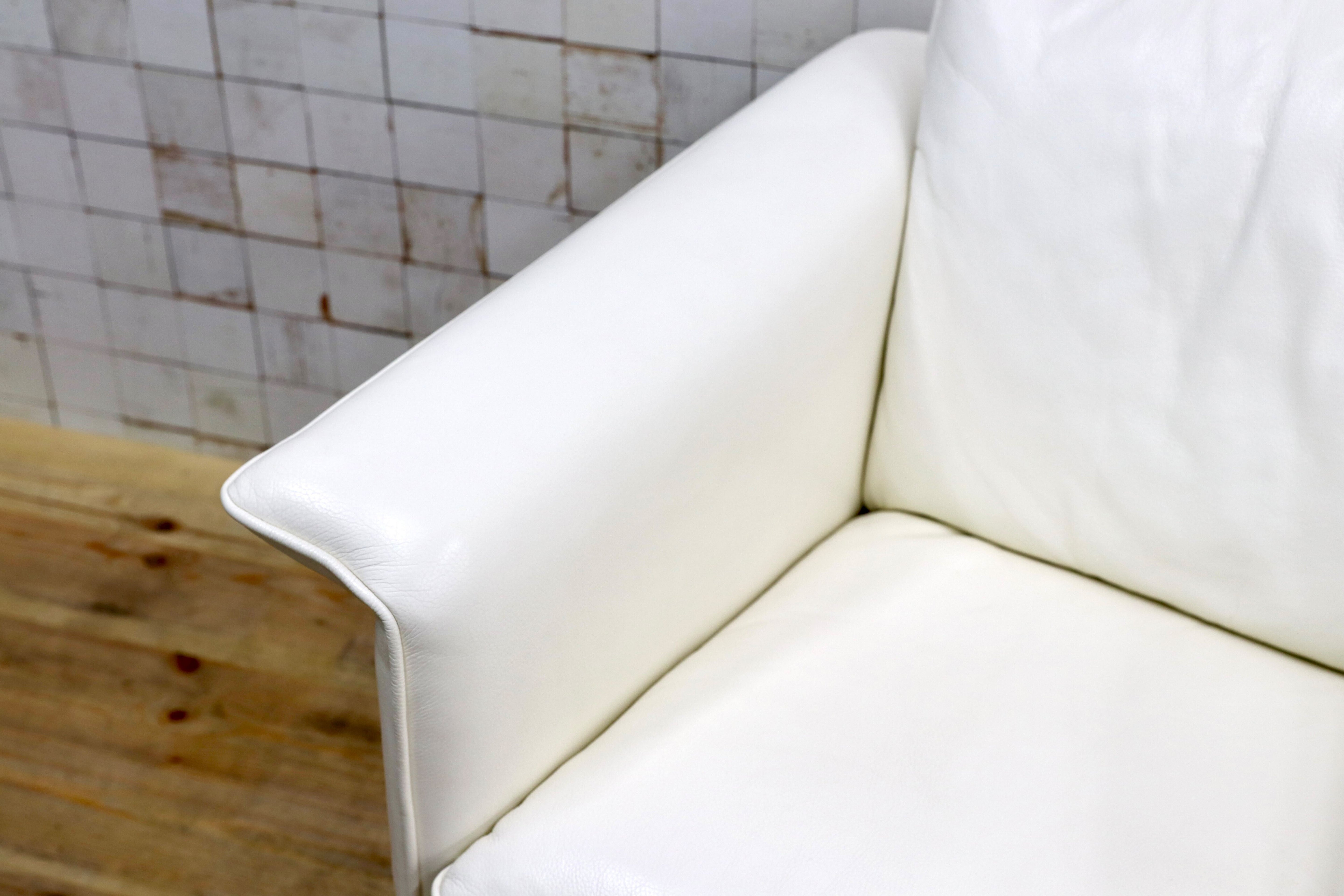 GMIN15A○Domicil / ドミシール 1人掛けソファ シングルソファ ラウンジチェア 白 総革 レザー ドイツ IDC大塚家具 定価約14万 展示品