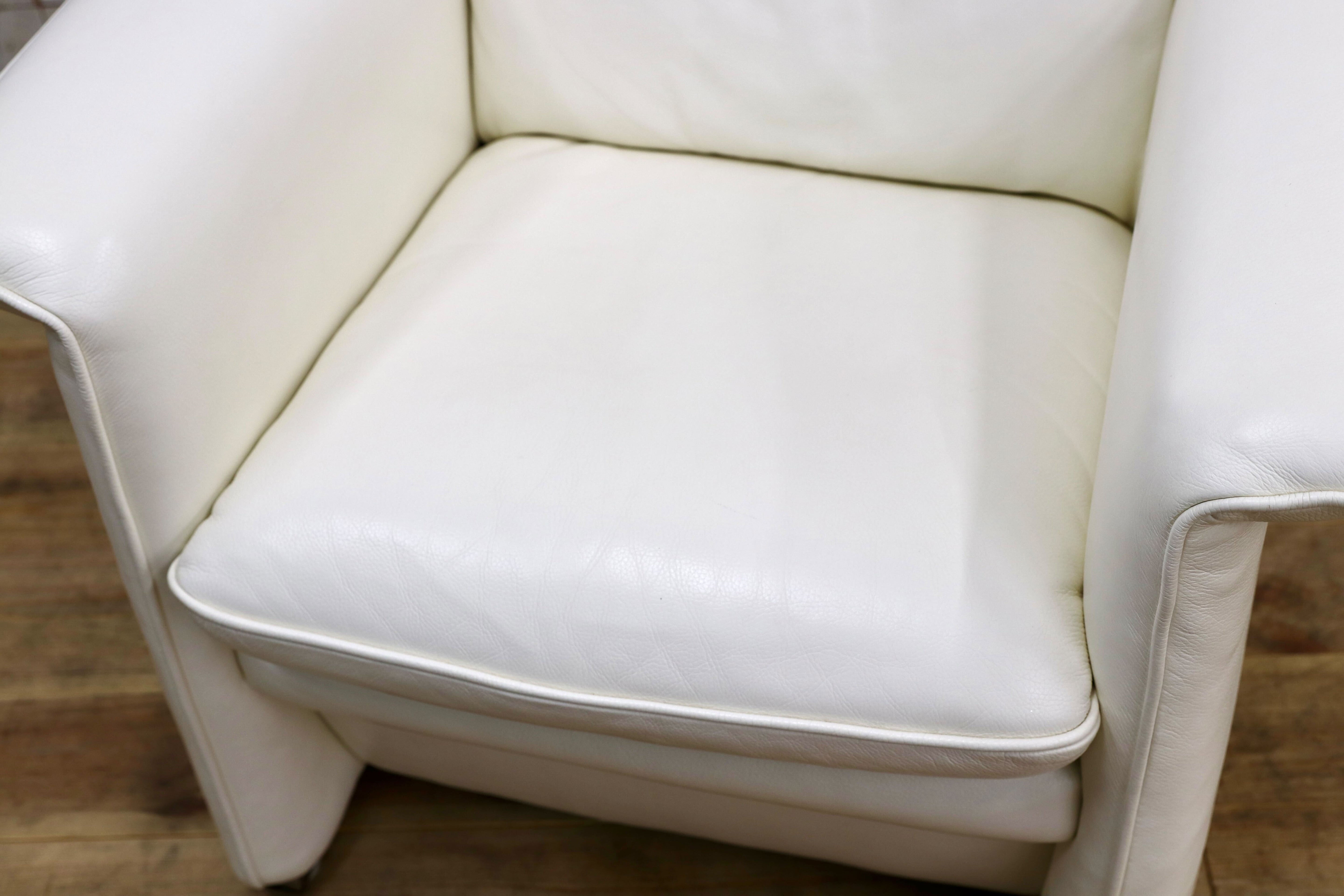 GMIN15A○Domicil / ドミシール 1人掛けソファ シングルソファ ラウンジチェア 白 総革 レザー ドイツ IDC大塚家具 定価約14万 展示品