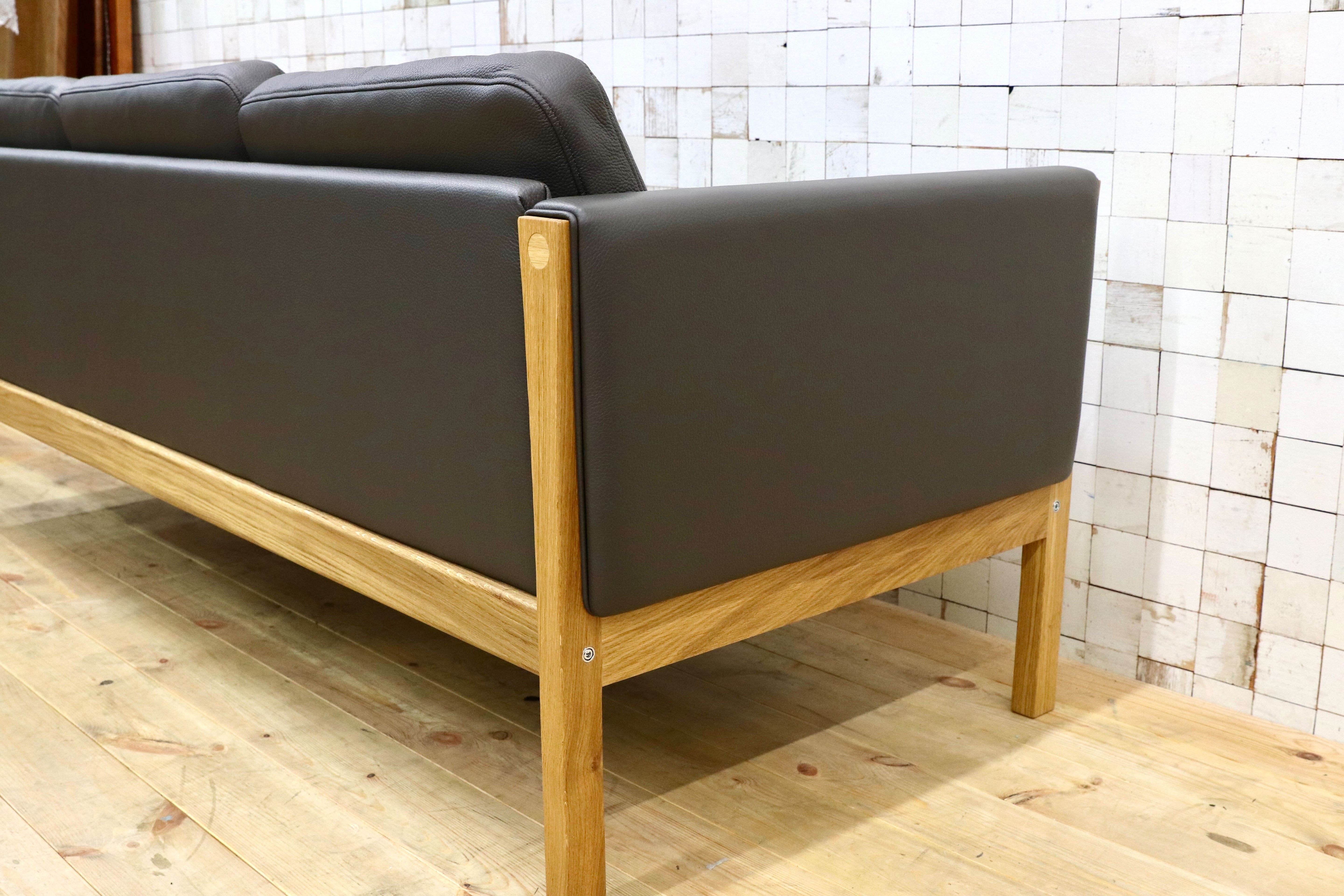 GMIO4○Carl Hansen & Sn / カールハンセンアンドサン CH163 | Sofa 3人掛けソファ 本革 オーク ハンス J. ウェグナー 約141万 未使用品